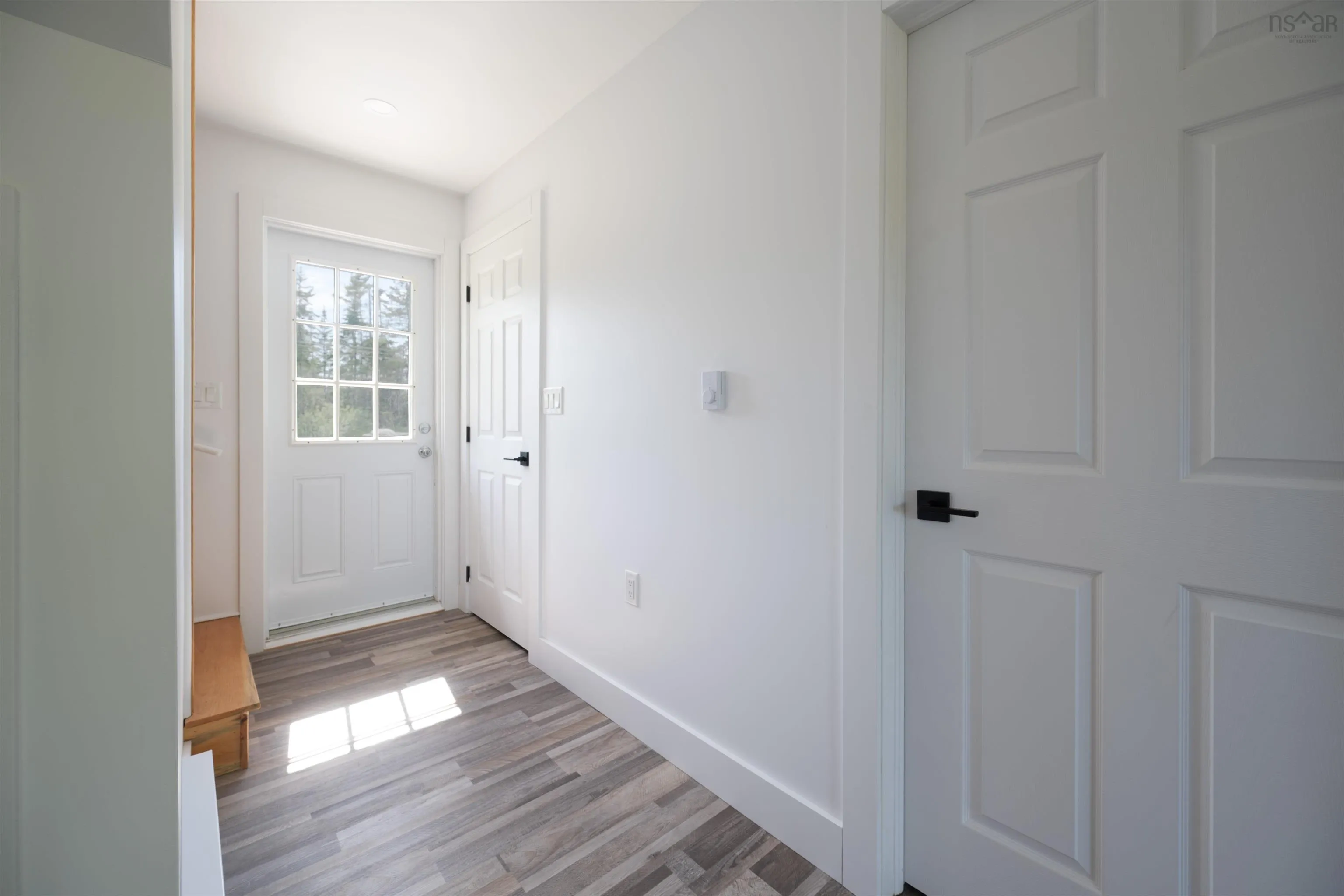 1988 New Chester Road, New Chester, NS B0J 2K0, 3 Bedrooms Bedrooms, ,2 BathroomsBathrooms,Residential,For Sale,New Chester,202519302