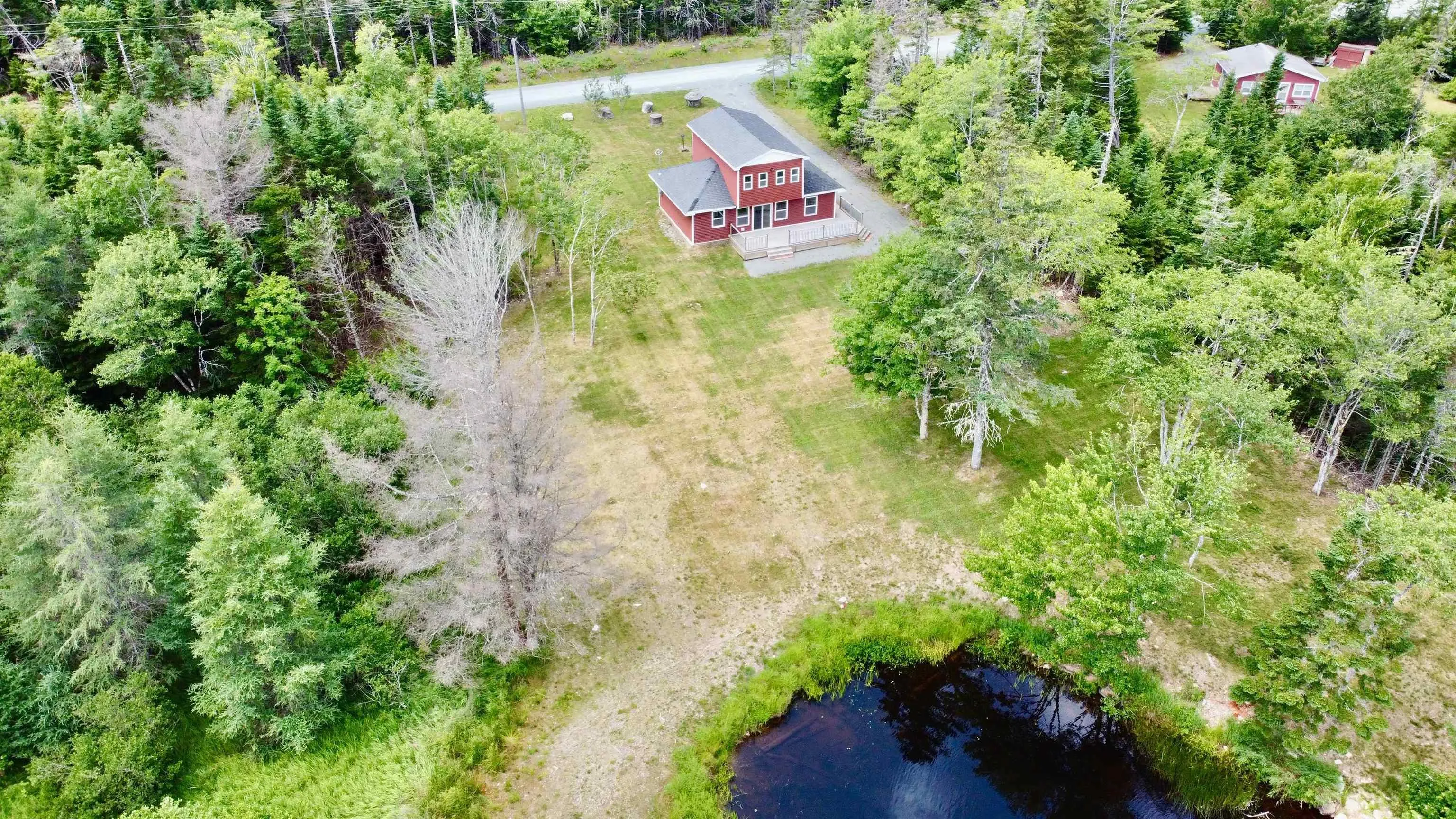 1988 New Chester Road, New Chester, NS B0J 2K0, 3 Bedrooms Bedrooms, ,2 BathroomsBathrooms,Residential,For Sale,New Chester,202519302