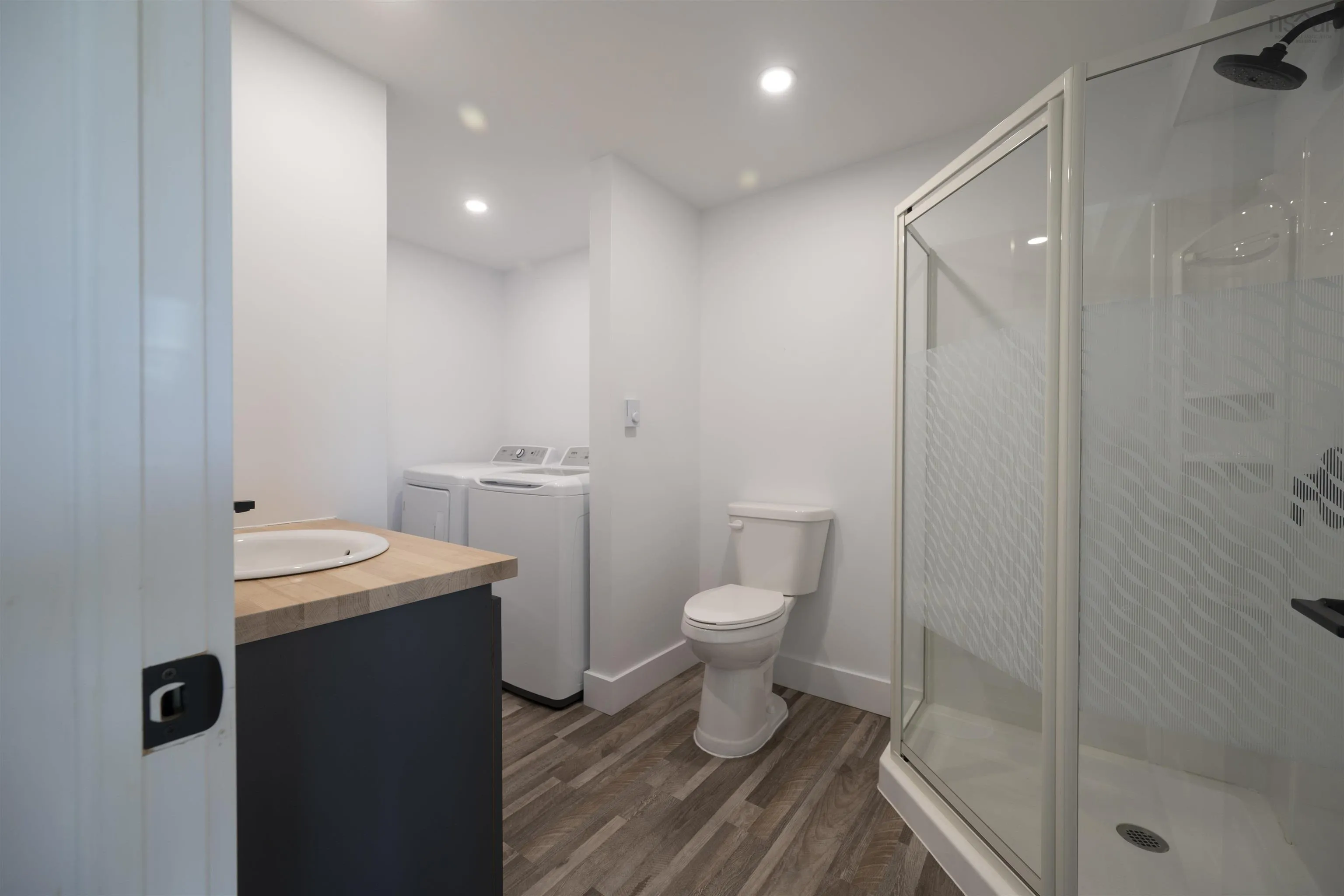 1988 New Chester Road, New Chester, NS B0J 2K0, 3 Bedrooms Bedrooms, ,2 BathroomsBathrooms,Residential,For Sale,New Chester,202519302
