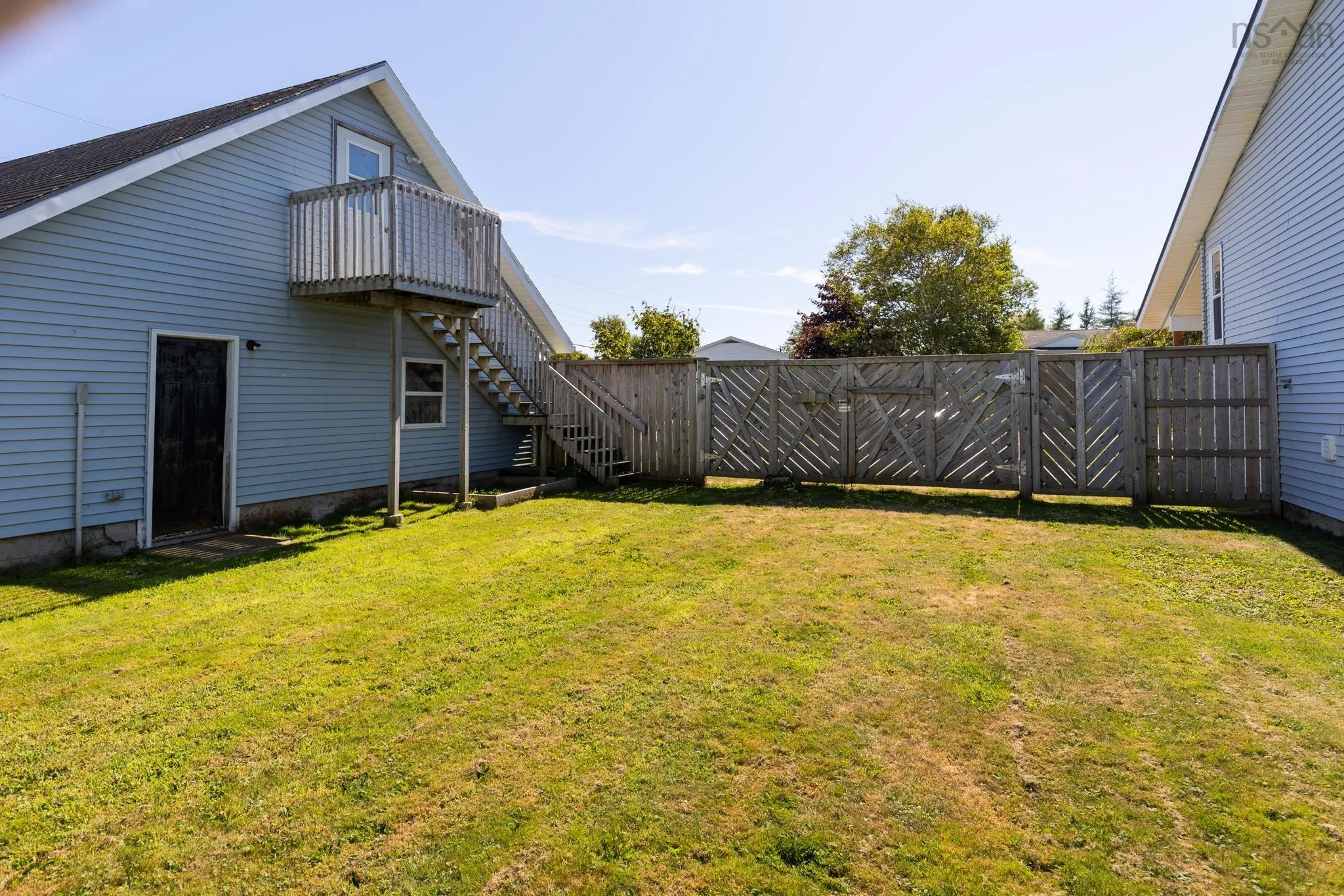 38 Beacon Street, Yarmouth, NS B5A 2W4, 4 Bedrooms Bedrooms, ,2 BathroomsBathrooms,Residential,For Sale,Beacon,202523726