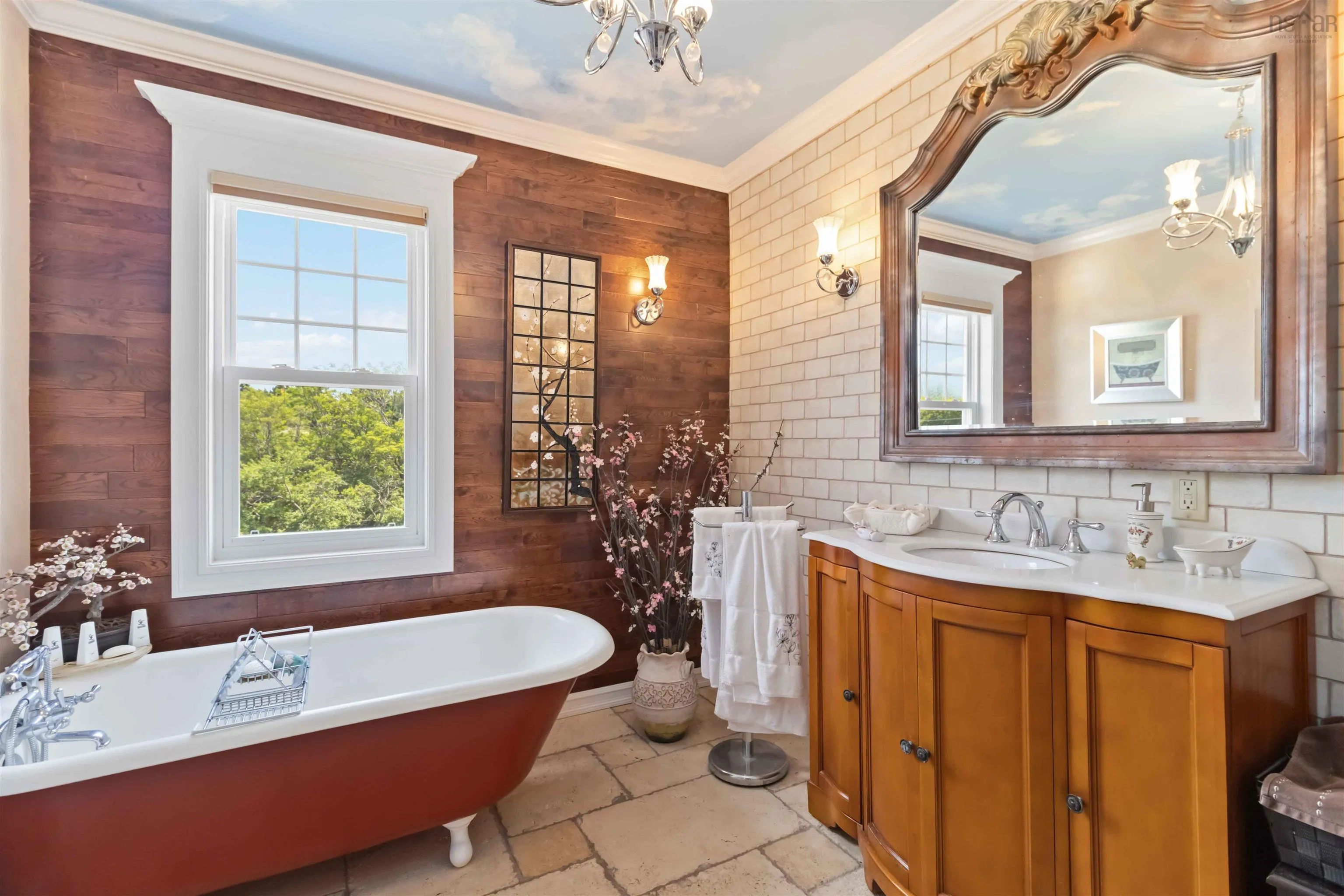 285 Lower Lahave Road, Lower Lahave, NS B0J 2W0, 3 Bedrooms Bedrooms, ,3 BathroomsBathrooms,Residential,For Sale,Lower Lahave,202518188