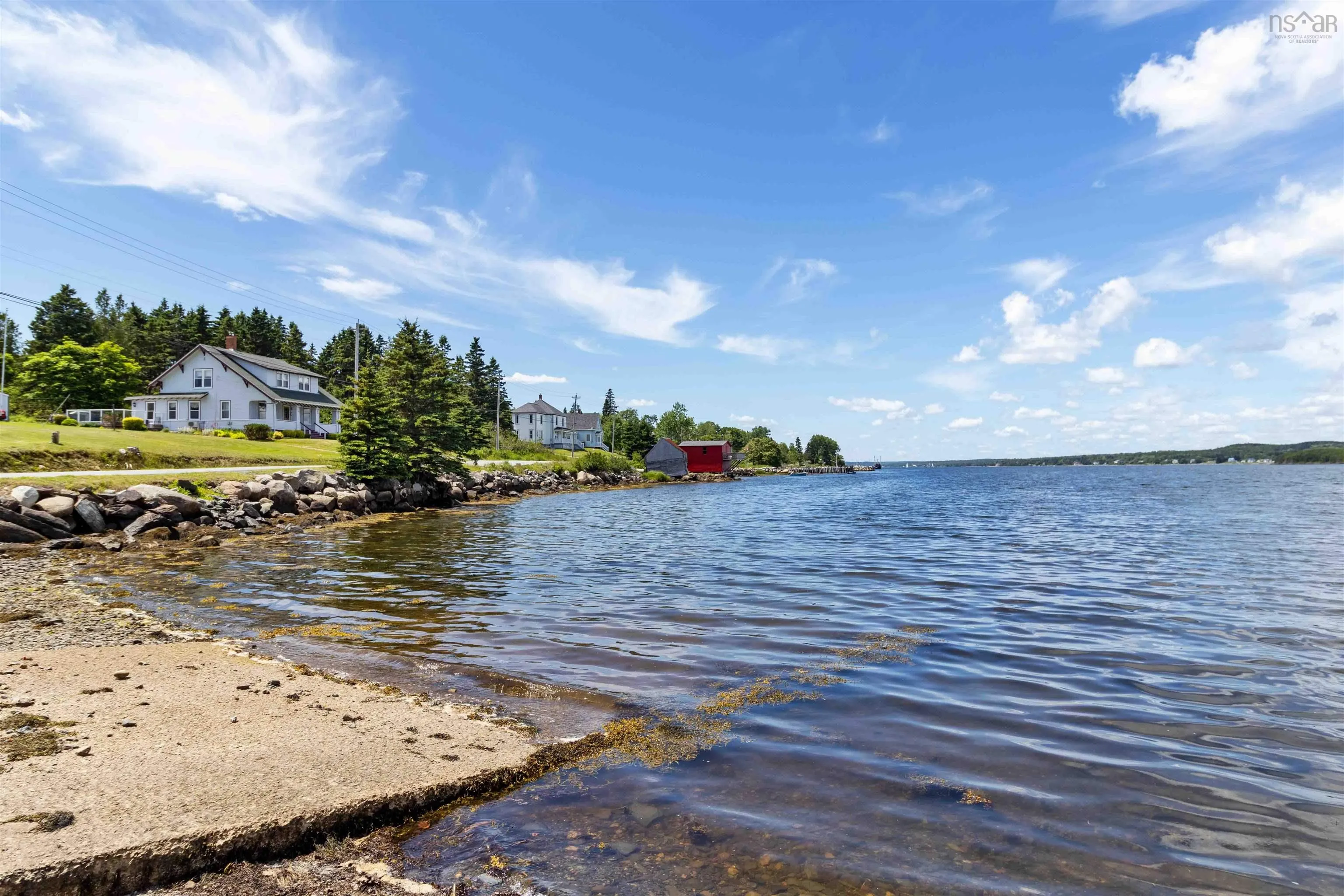 285 Lower Lahave Road, Lower Lahave, NS B0J 2W0, 3 Bedrooms Bedrooms, ,3 BathroomsBathrooms,Residential,For Sale,Lower Lahave,202518188