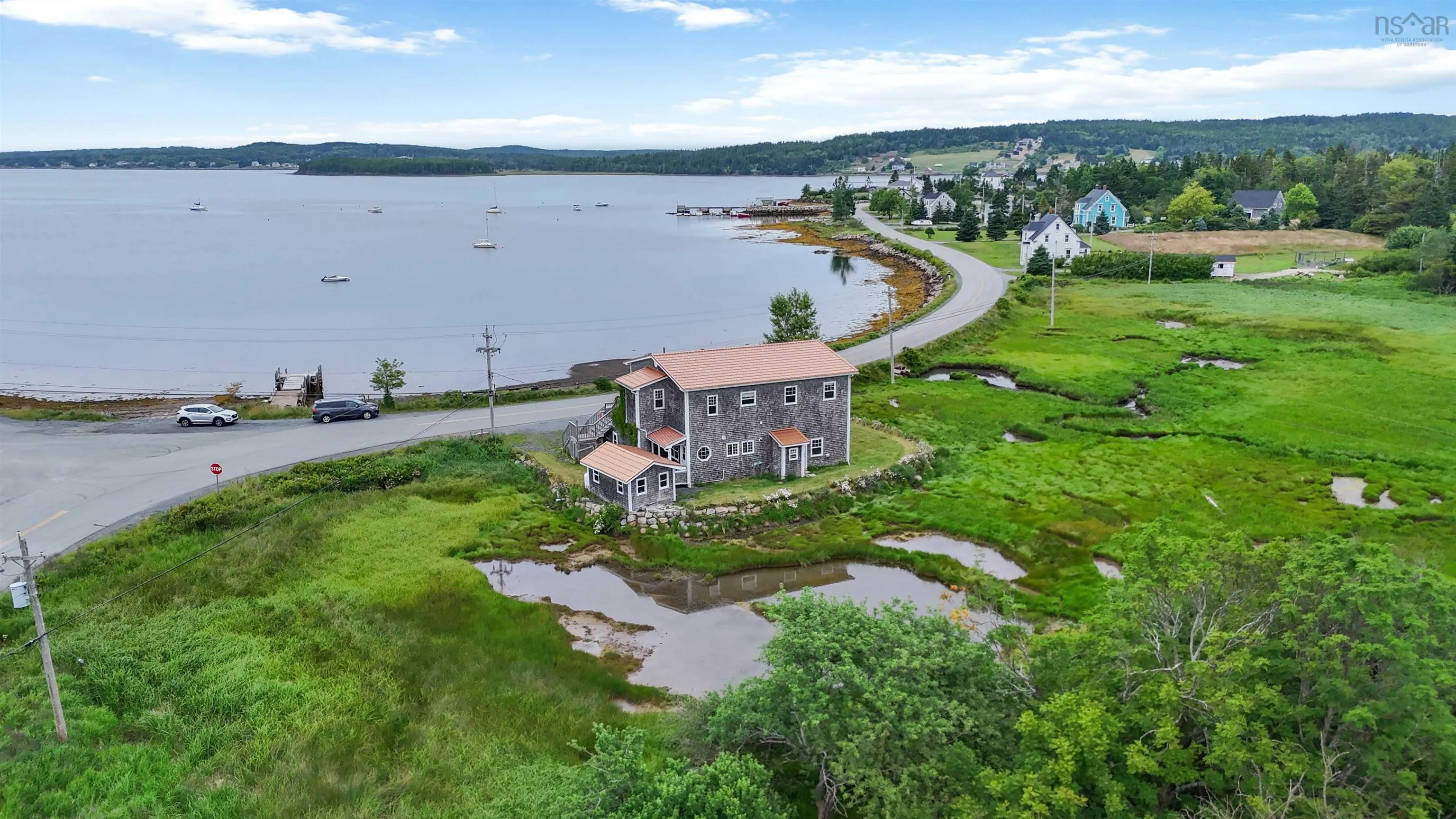 285 Lower Lahave Road, Lower Lahave, NS B0J 2W0, 3 Bedrooms Bedrooms, ,3 BathroomsBathrooms,Residential,For Sale,Lower Lahave,202518188