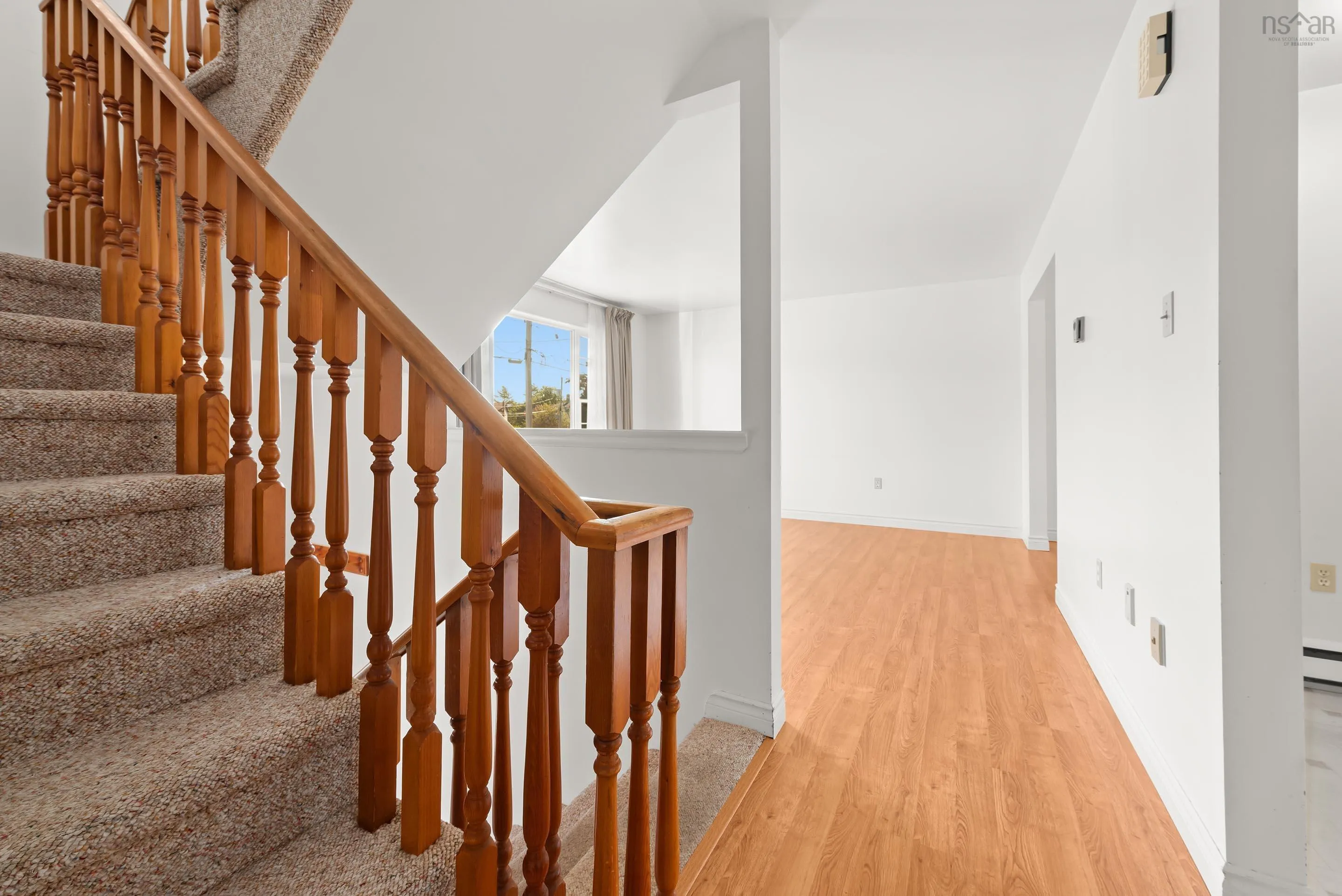 6 Venice Court, Dartmouth, NS B2X 3J9, 3 Bedrooms Bedrooms, ,2 BathroomsBathrooms,Residential,For Sale,Venice,202520031