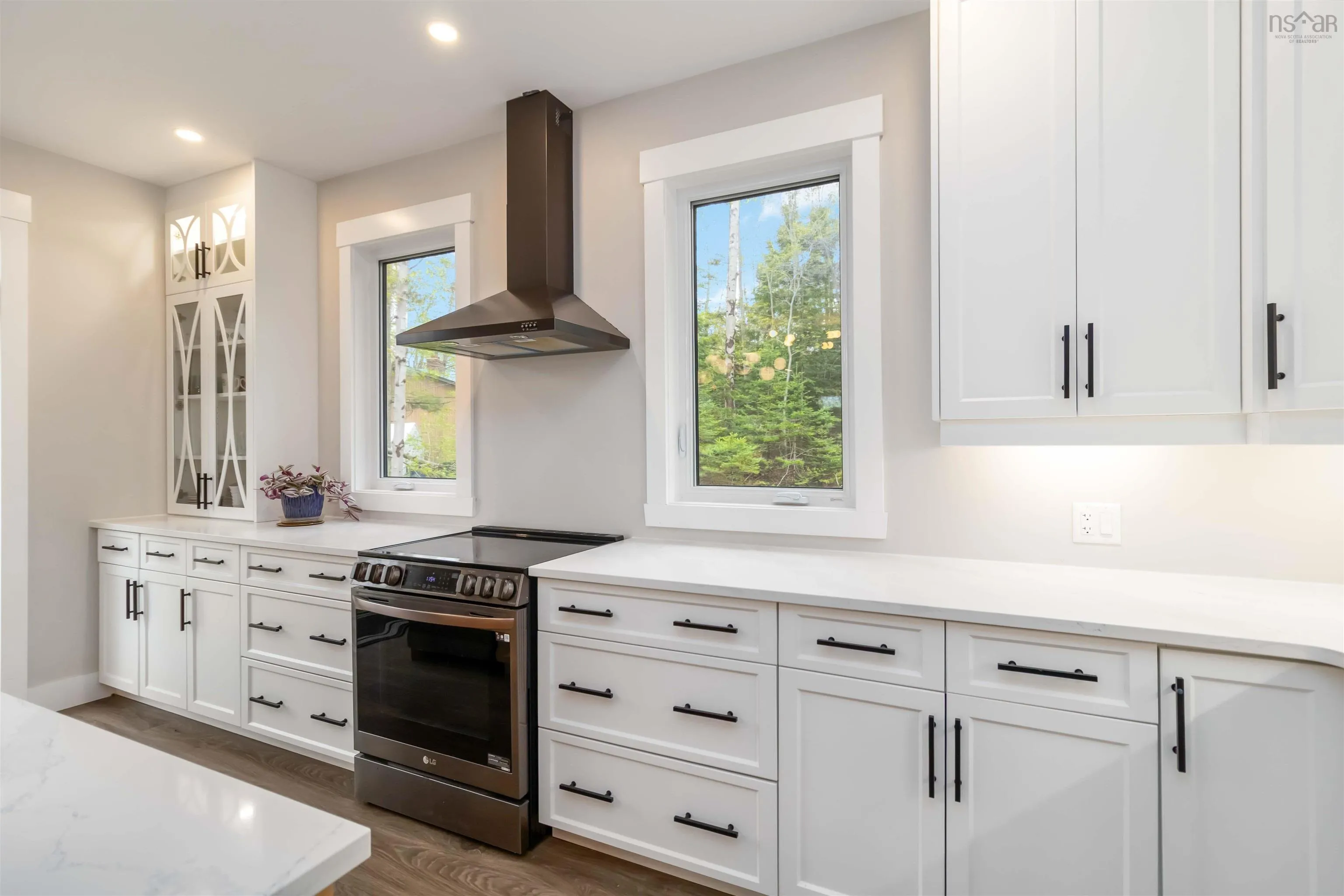 294 Lockview Road, Fall River, NS B2T 1J1, 4 Bedrooms Bedrooms, ,4 BathroomsBathrooms,Residential,For Sale,Lockview,202511886