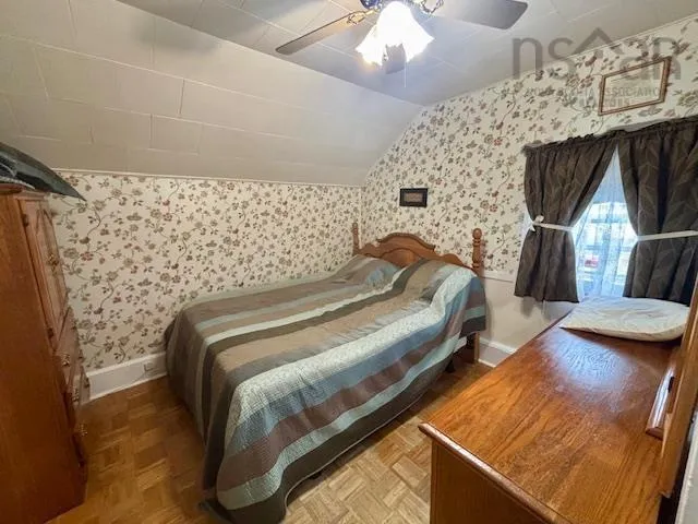211 Ling Street, New Waterford, NS B1H 2W3, 2 Bedrooms Bedrooms, ,1 BathroomBathrooms,Residential,For Sale,Ling,202519269