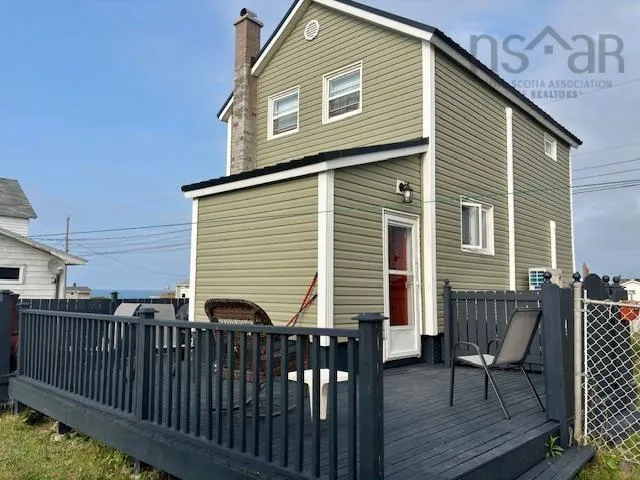 211 Ling Street, New Waterford, NS B1H 2W3, 2 Bedrooms Bedrooms, ,1 BathroomBathrooms,Residential,For Sale,Ling,202519269