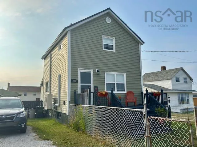 211 Ling Street, New Waterford, NS B1H 2W3, 2 Bedrooms Bedrooms, ,1 BathroomBathrooms,Residential,For Sale,Ling,202519269