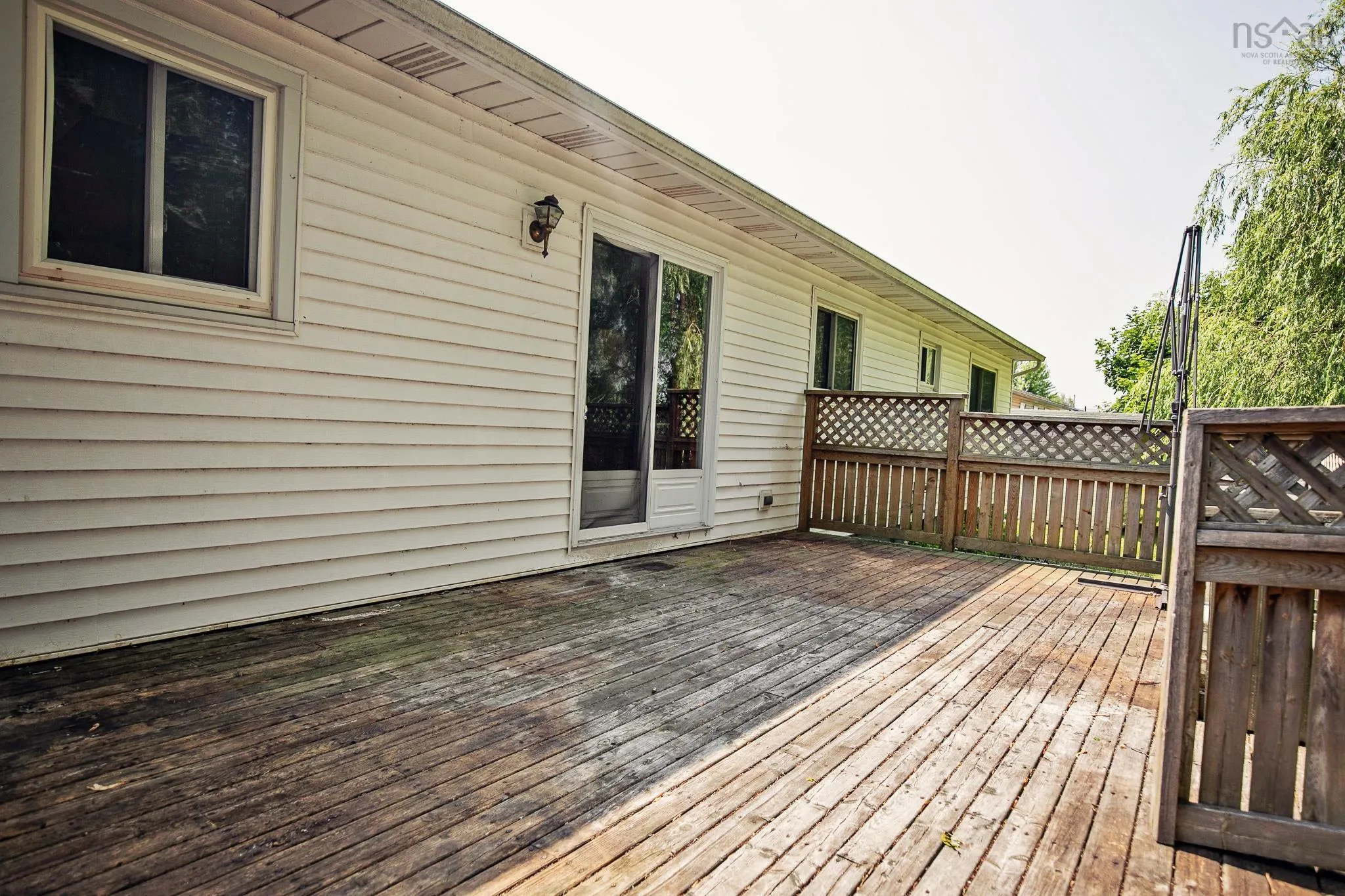 39 Rogers Avenue, Amherst, NS B4H 2J7, 3 Bedrooms Bedrooms, ,2 BathroomsBathrooms,Residential,For Sale,Rogers,202518165