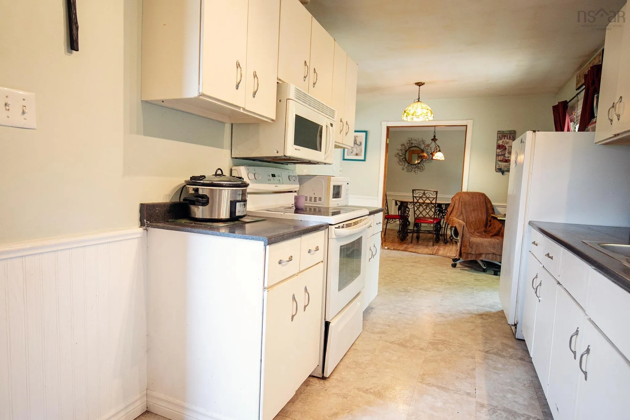 39 Rogers Avenue, Amherst, NS B4H 2J7, 3 Bedrooms Bedrooms, ,2 BathroomsBathrooms,Residential,For Sale,Rogers,202518165