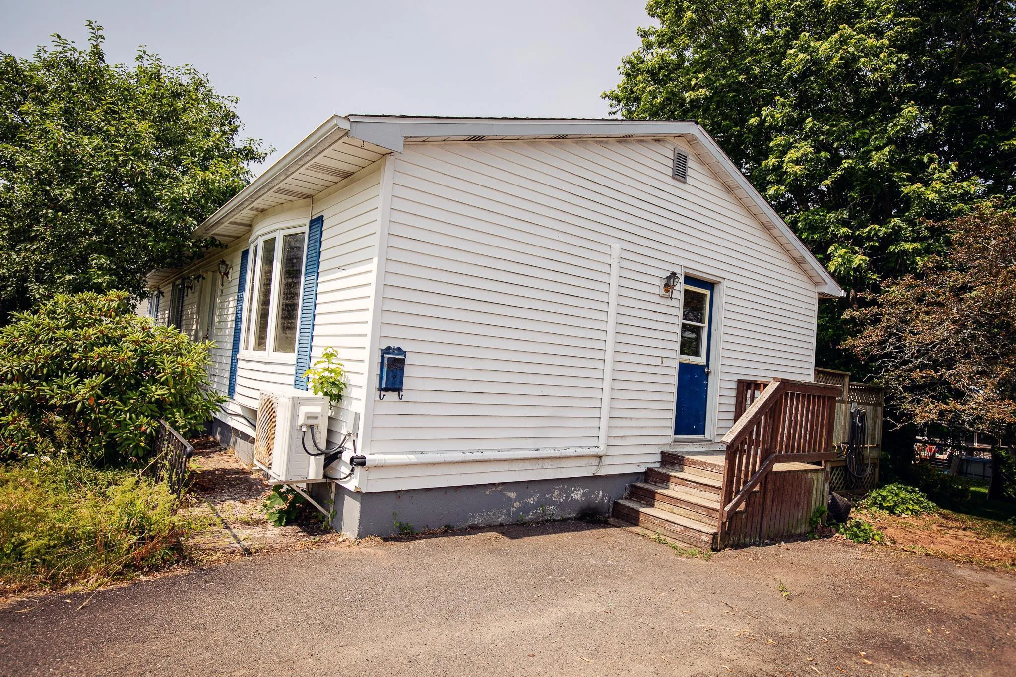 39 Rogers Avenue, Amherst, NS B4H 2J7, 3 Bedrooms Bedrooms, ,2 BathroomsBathrooms,Residential,For Sale,Rogers,202518165
