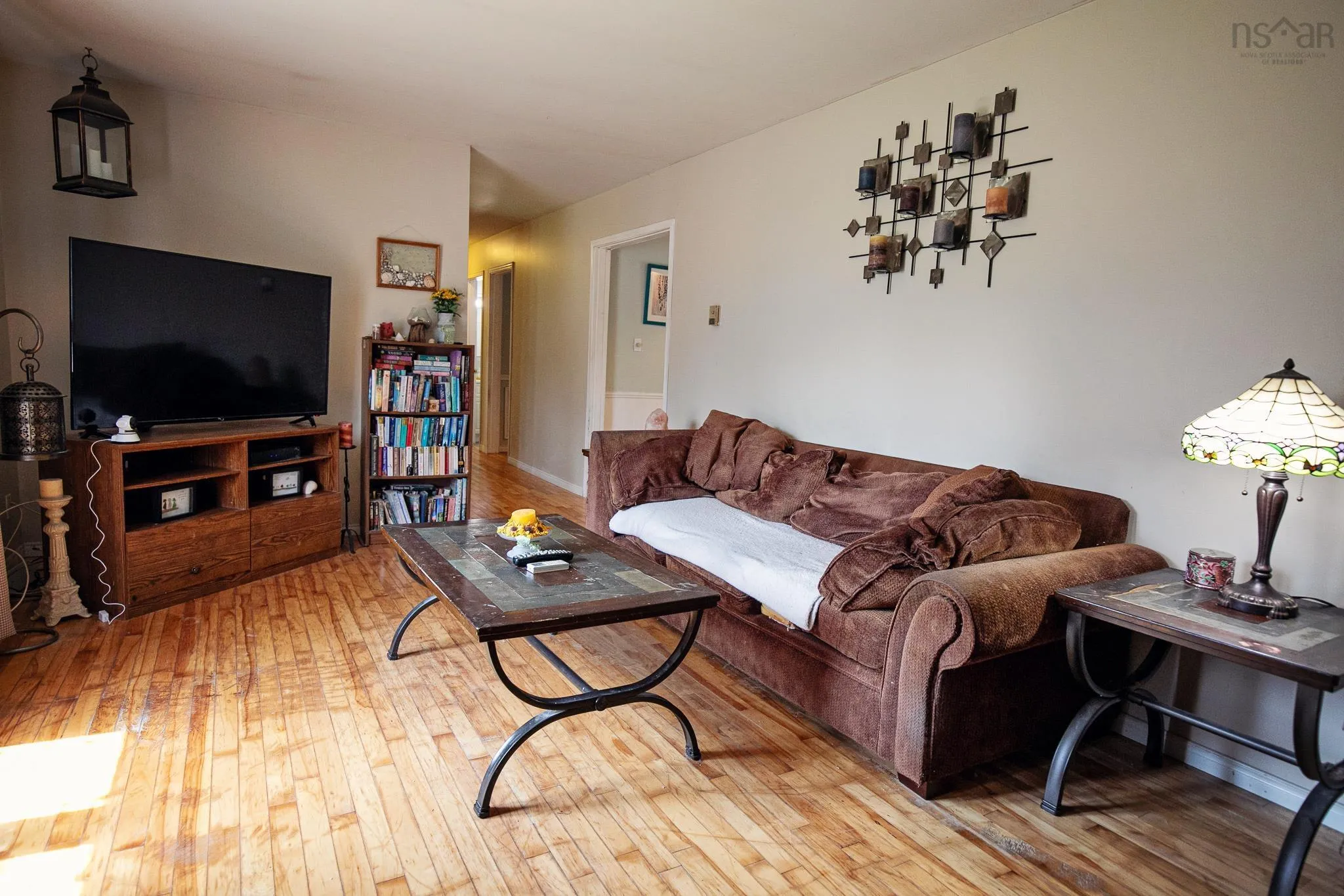 39 Rogers Avenue, Amherst, NS B4H 2J7, 3 Bedrooms Bedrooms, ,2 BathroomsBathrooms,Residential,For Sale,Rogers,202518165