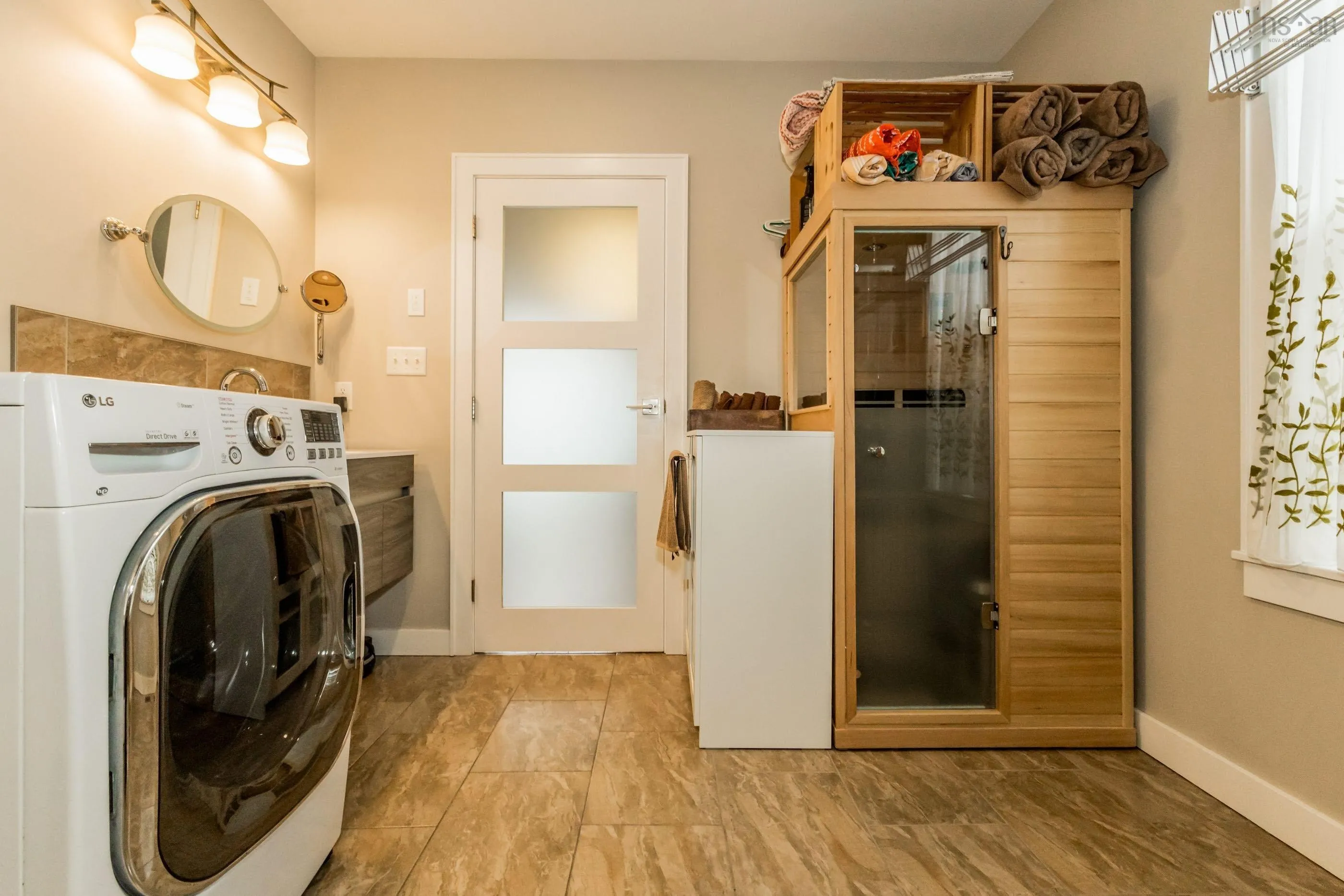 261 Main Street, Berwick Ns B0p 1e0, 3 Bedrooms Bedrooms, ,2 BathroomsBathrooms,Residential,For Sale,Main,202504372