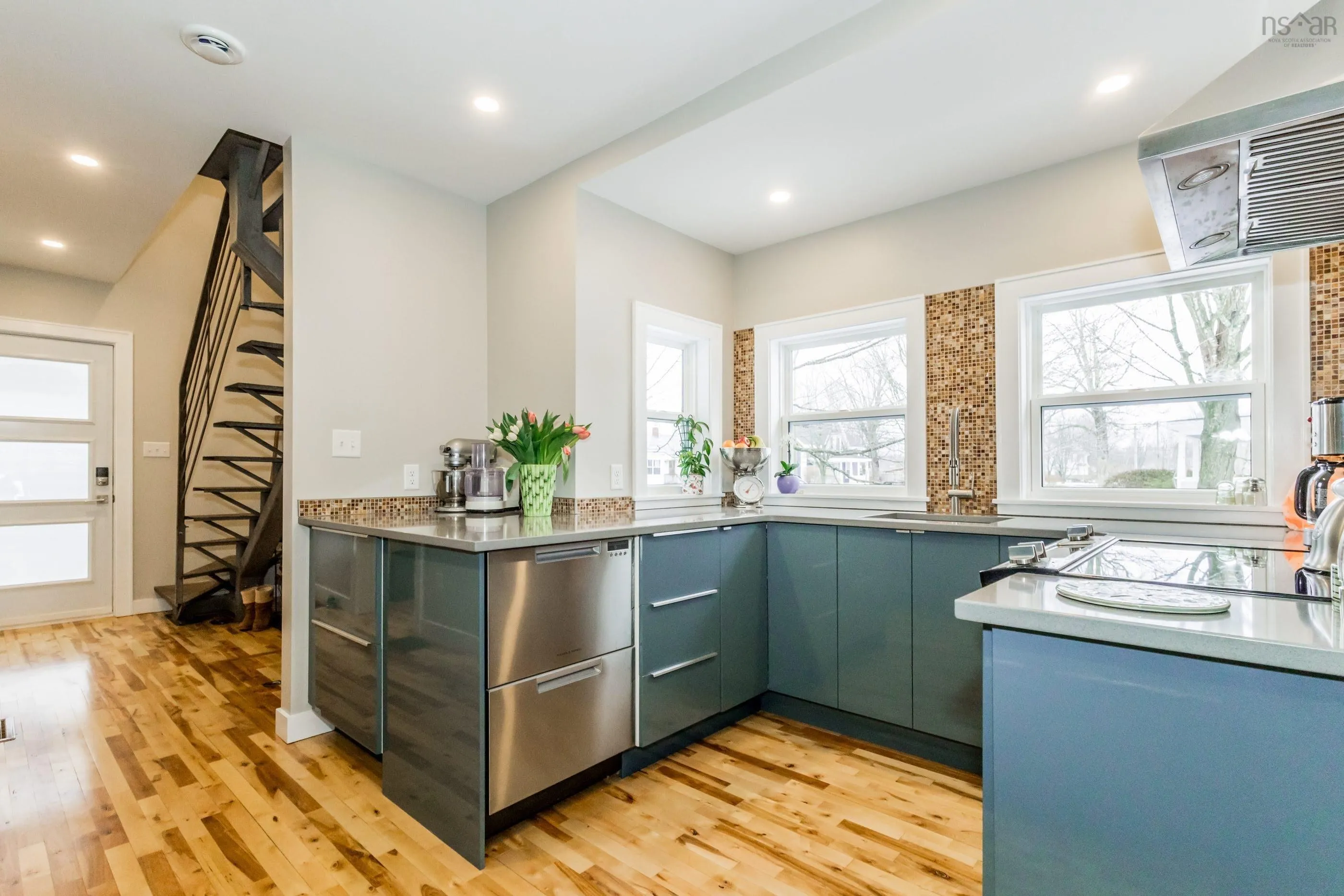 261 Main Street, Berwick Ns B0p 1e0, 3 Bedrooms Bedrooms, ,2 BathroomsBathrooms,Residential,For Sale,Main,202504372
