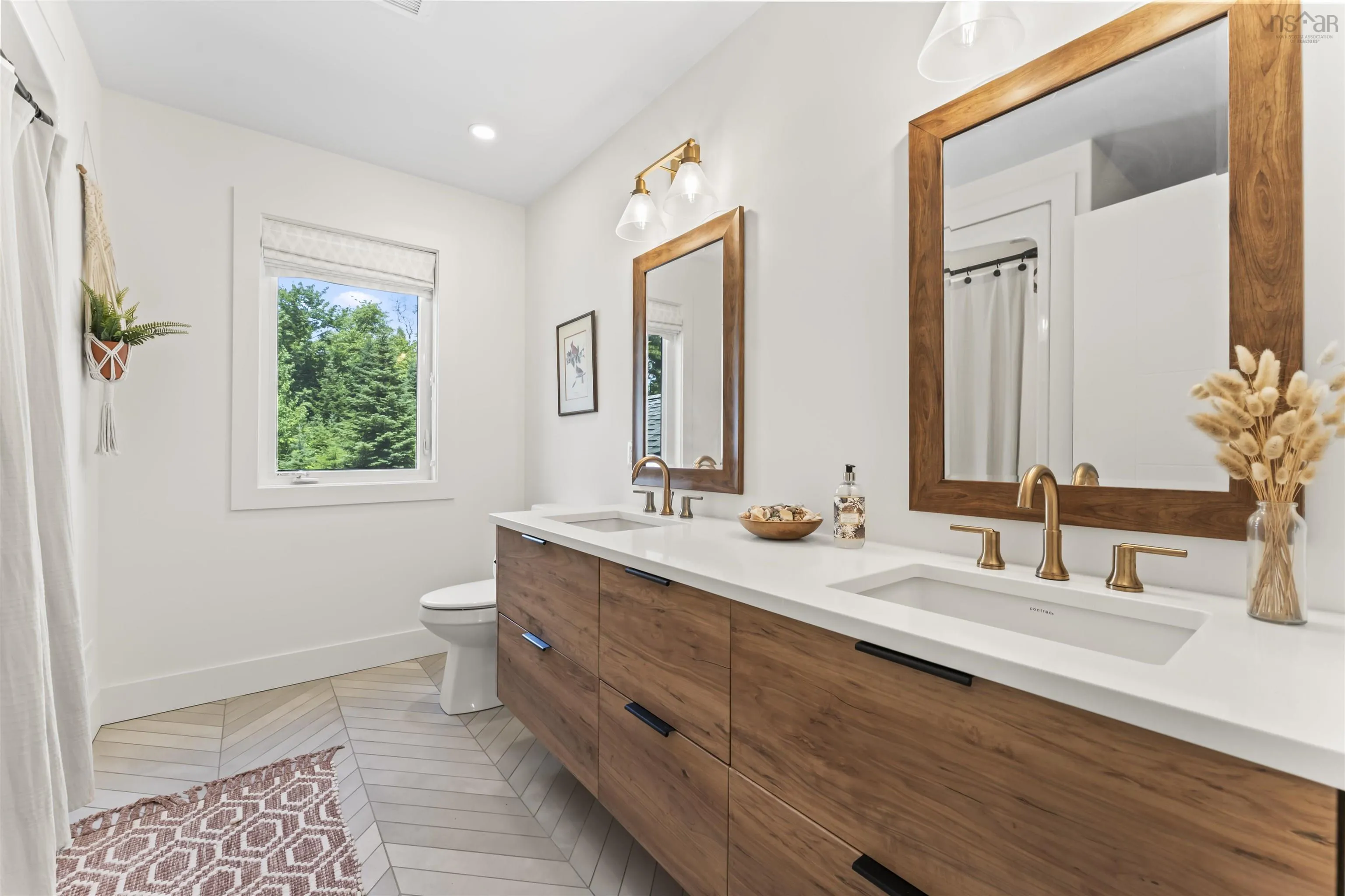 430 Heddas Way, Fall River, NS B2T 0M3, 4 Bedrooms Bedrooms, ,4 BathroomsBathrooms,Residential,For Sale,Heddas Way,202516125