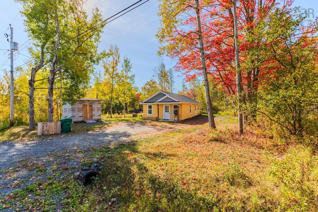 69 Ocean Beach Rd, Bramber, NS B0N 2R0, 2 Bedrooms Bedrooms, ,1 BathroomBathrooms,Residential,For Sale,Ocean Beach Rd,202525465