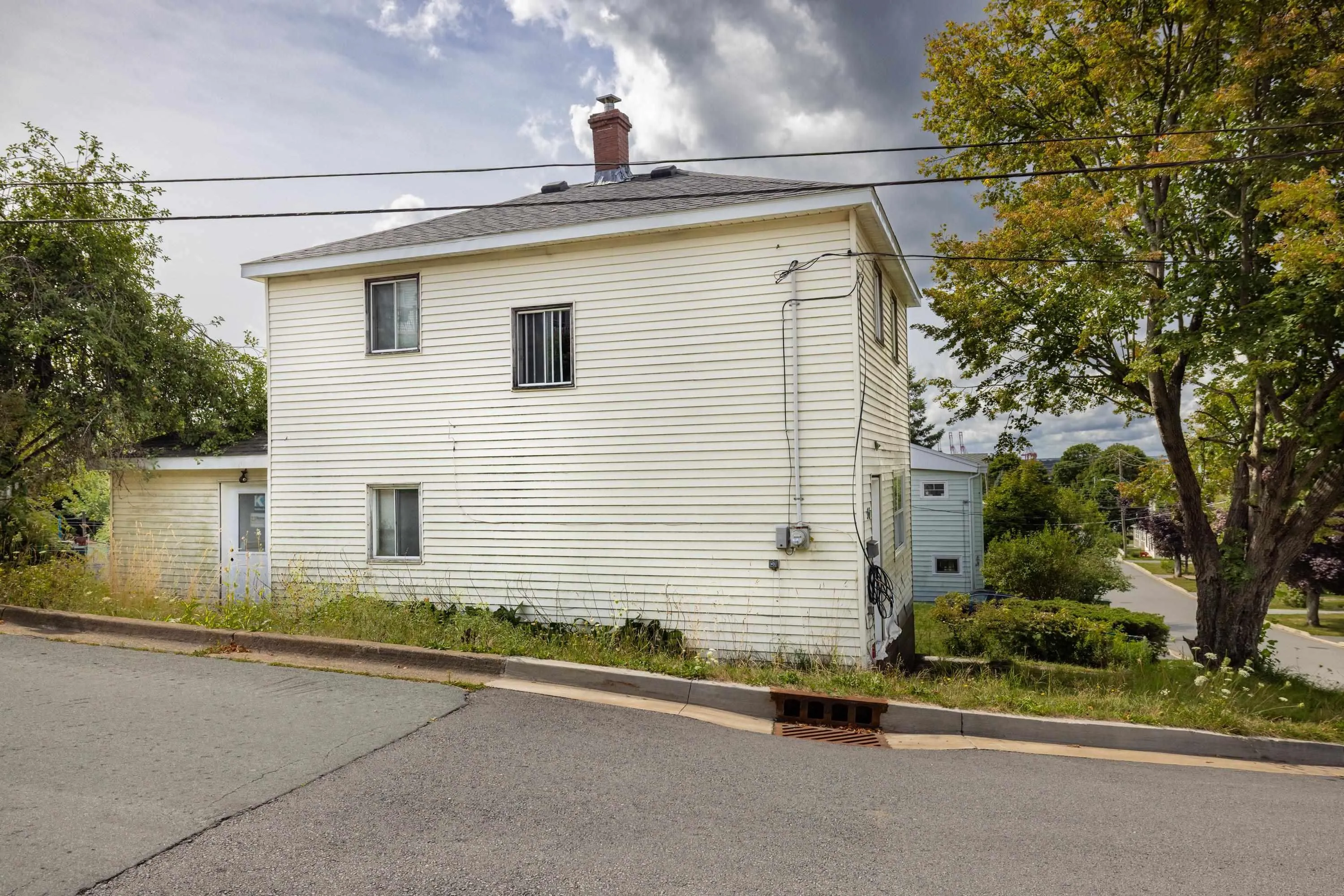 56 Irving Street, Dartmouth, NS B2W 1K2, 3 Bedrooms Bedrooms, ,2 BathroomsBathrooms,Residential,For Sale,Irving,202522222