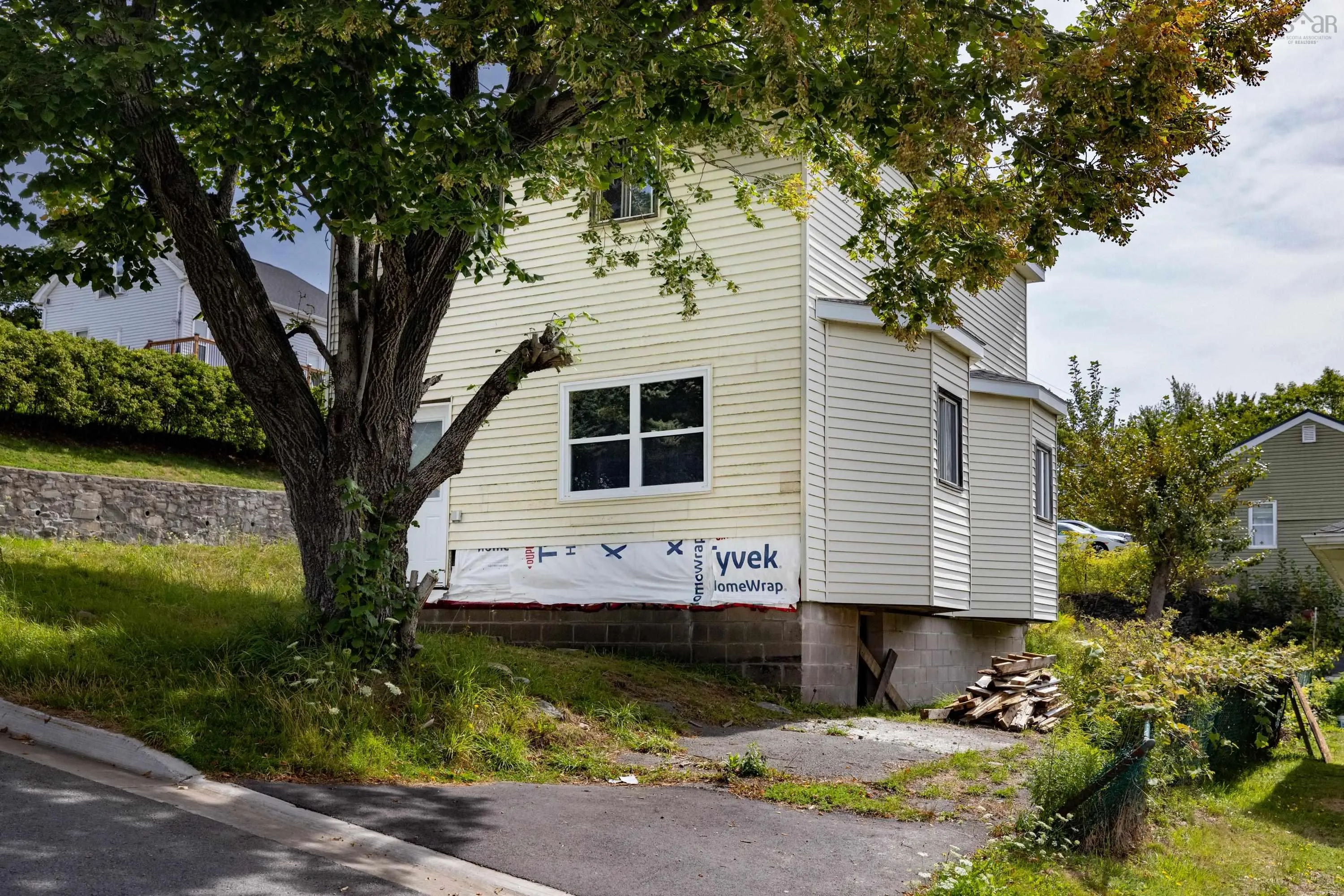 56 Irving Street, Dartmouth, NS B2W 1K2, 3 Bedrooms Bedrooms, ,2 BathroomsBathrooms,Residential,For Sale,Irving,202522222
