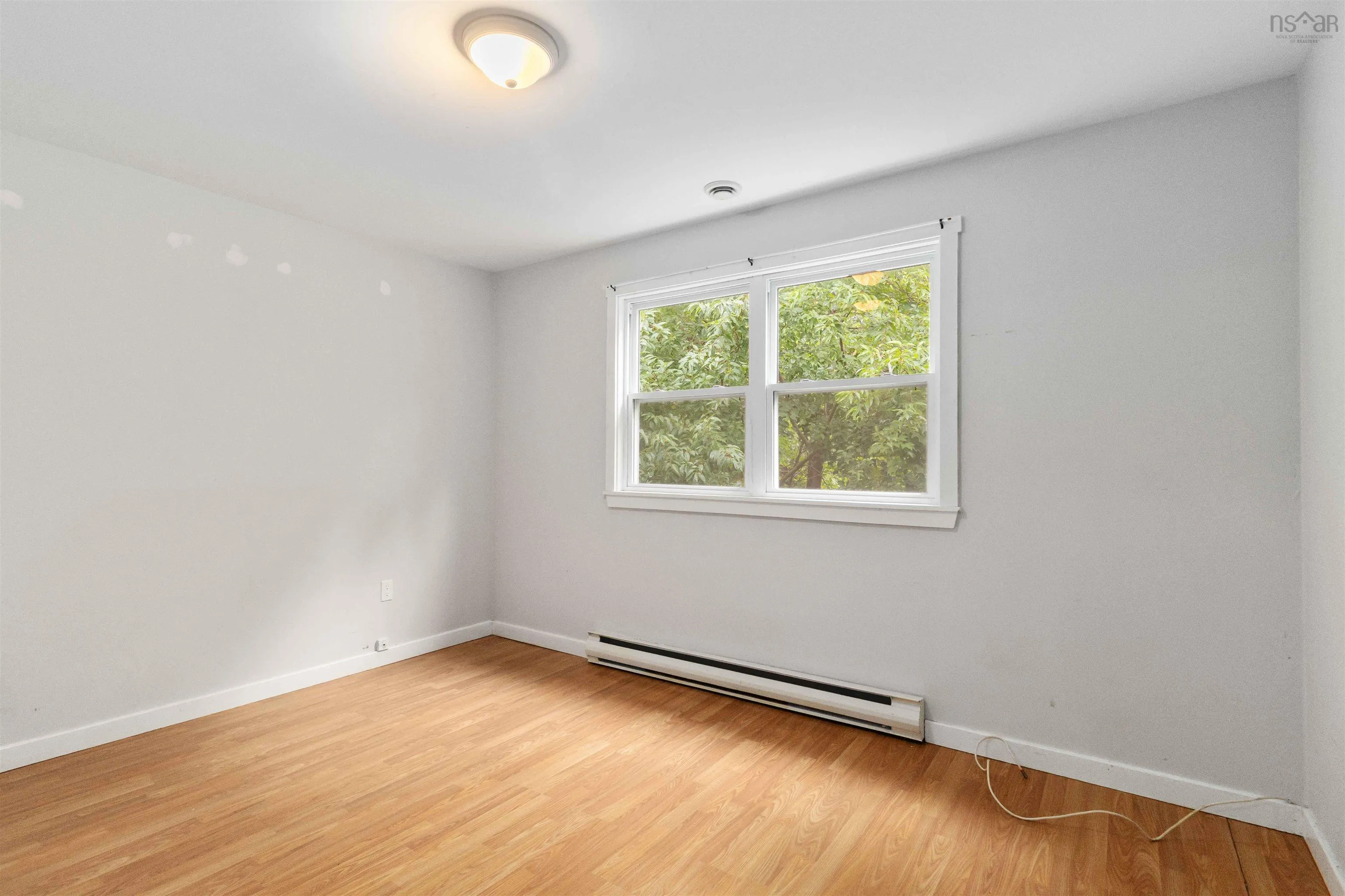 18 Dublin Avenue, Bridgewater, NS B4V 2V7, 4 Bedrooms Bedrooms, ,2 BathroomsBathrooms,Residential,For Sale,Dublin,202522653
