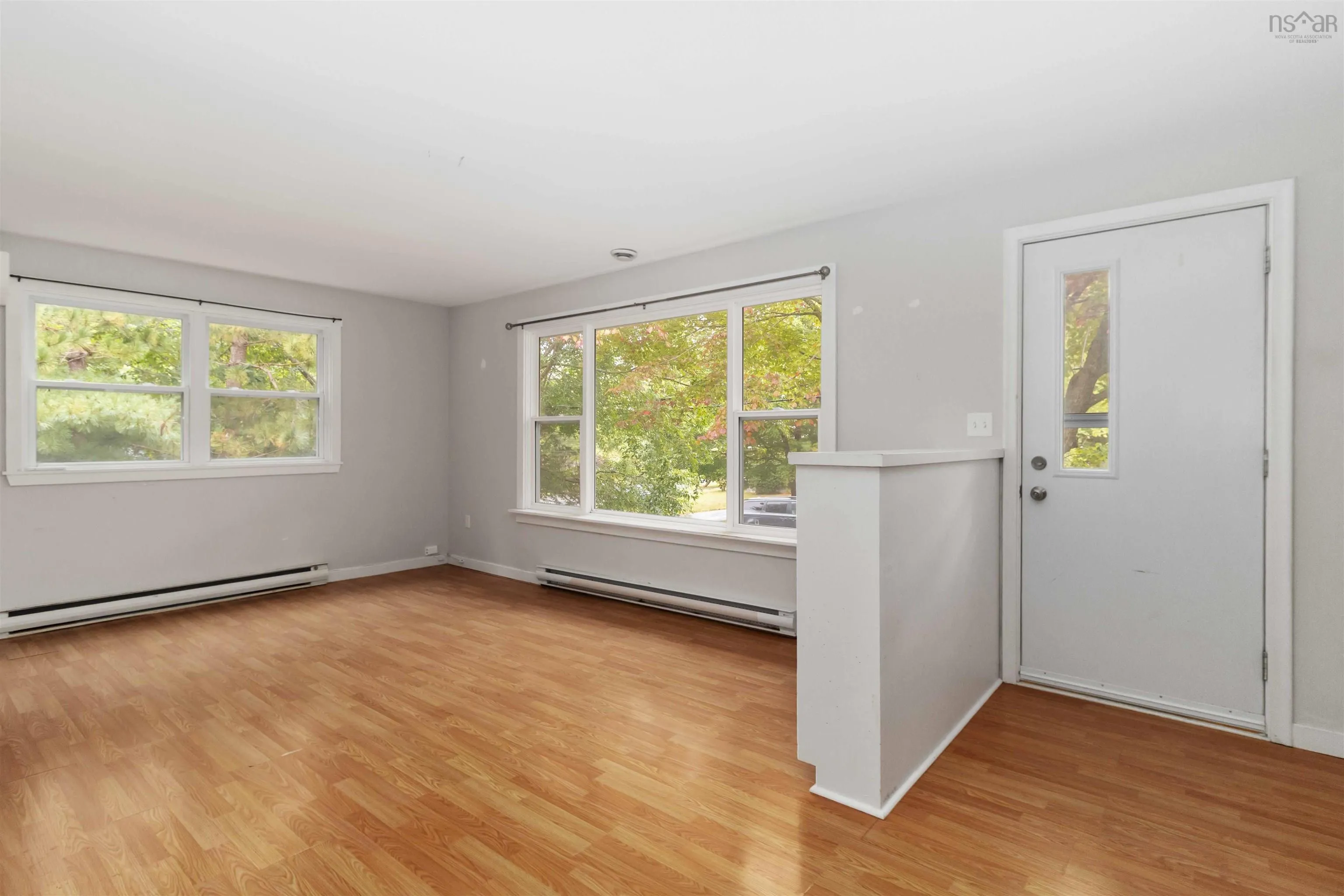 18 Dublin Avenue, Bridgewater, NS B4V 2V7, 4 Bedrooms Bedrooms, ,2 BathroomsBathrooms,Residential,For Sale,Dublin,202522653