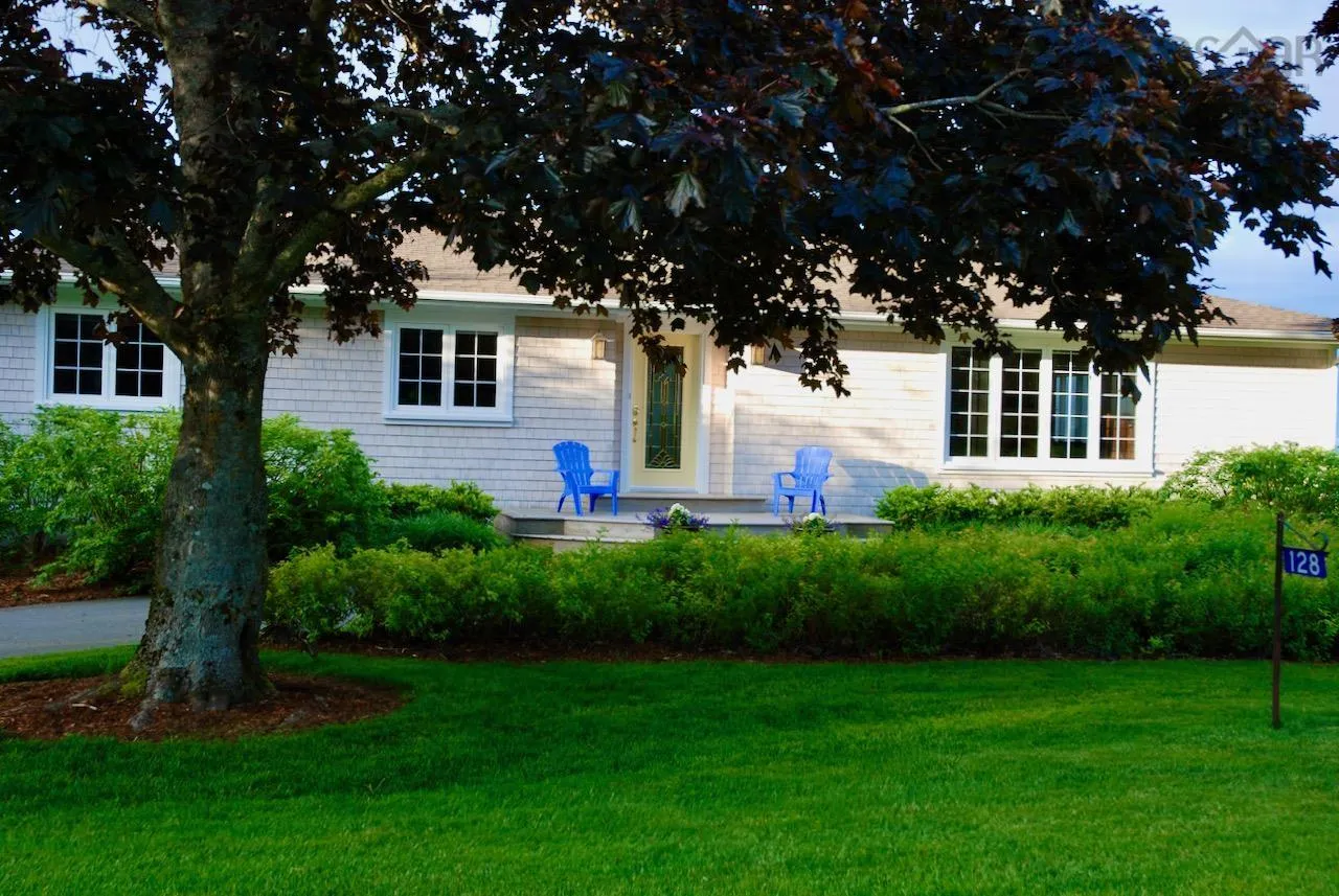 128 Foleaze Park Drive, Brow Of The Mountain Ns B0p 1j0, 4 Bedrooms Bedrooms, ,2 BathroomsBathrooms,Residential,For Sale,Foleaze Park,202128656