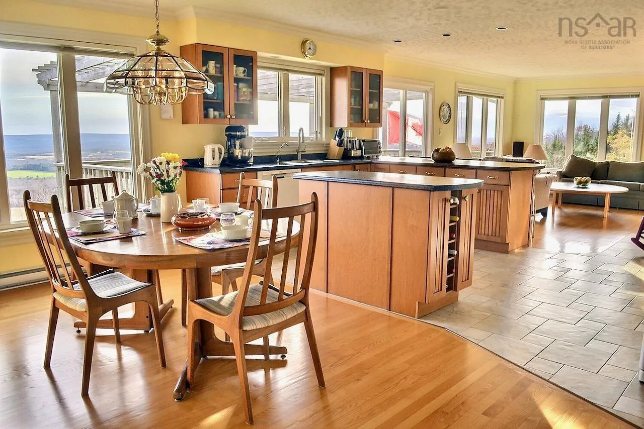 128 Foleaze Park Drive, Brow Of The Mountain Ns B0p 1j0, 4 Bedrooms Bedrooms, ,2 BathroomsBathrooms,Residential,For Sale,Foleaze Park,202128656