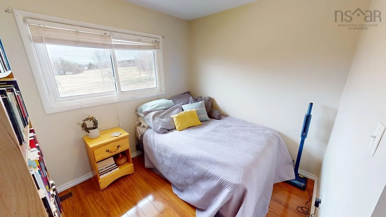 28 Weir Avenue, Stellarton Ns B0k 1s0, 3 Bedrooms Bedrooms, ,1 BathroomBathrooms,Residential,For Sale,Weir,202509187