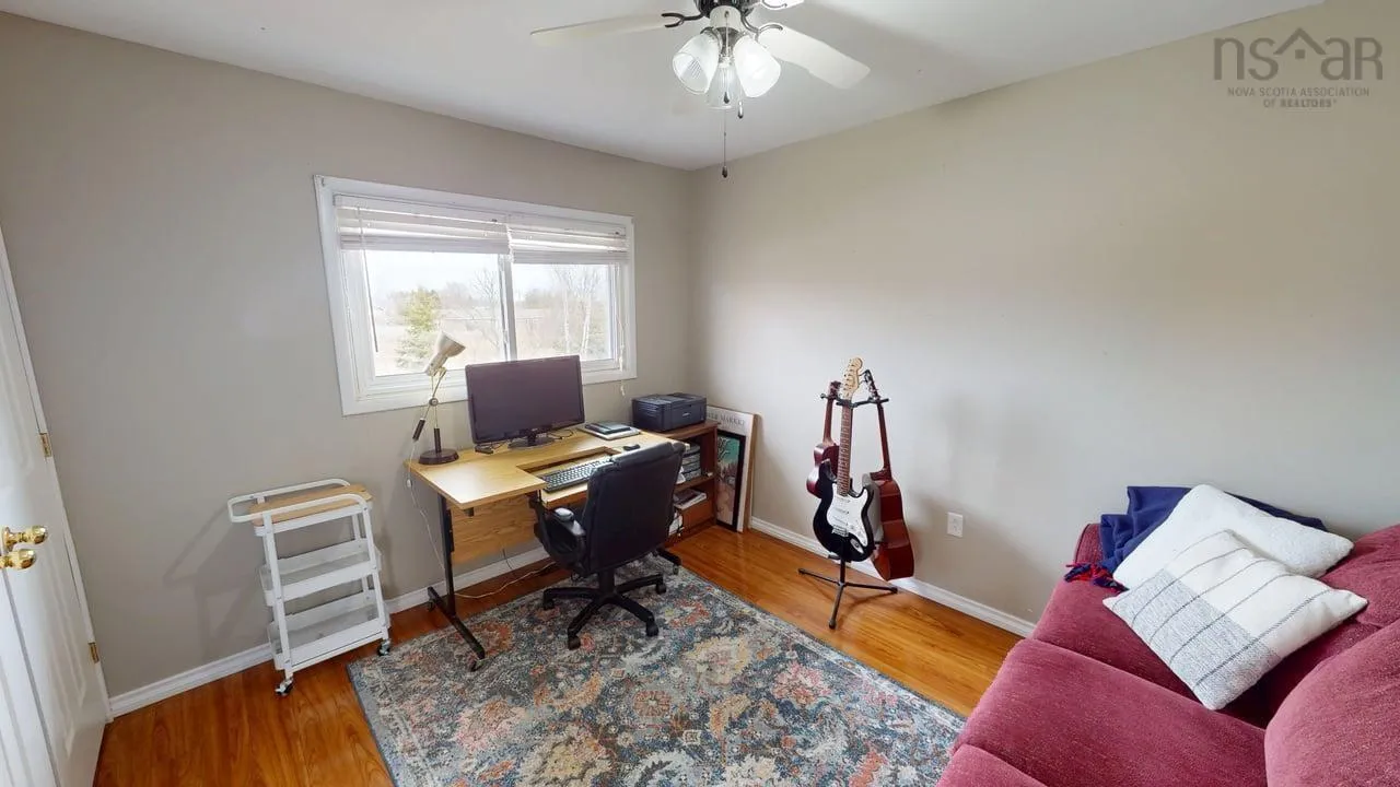 28 Weir Avenue, Stellarton Ns B0k 1s0, 3 Bedrooms Bedrooms, ,1 BathroomBathrooms,Residential,For Sale,Weir,202509187