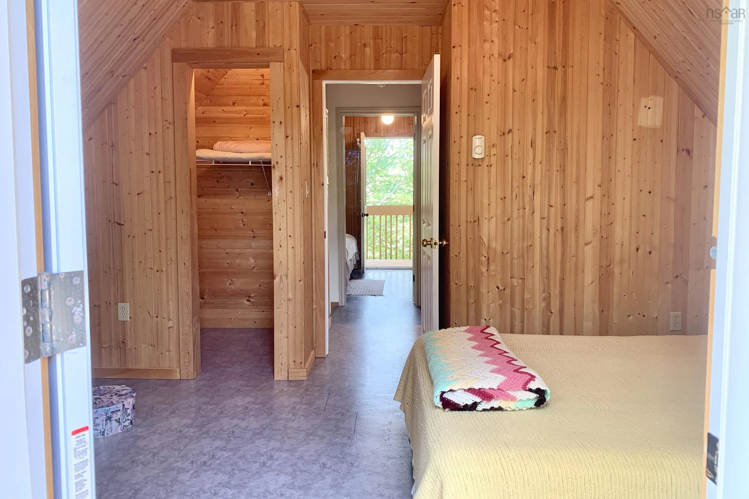 24 Mitchell Island Loop, Linden, NS B0K 1K0, 2 Bedrooms Bedrooms, ,2 BathroomsBathrooms,Residential,For Sale,Mitchell Island,202519345