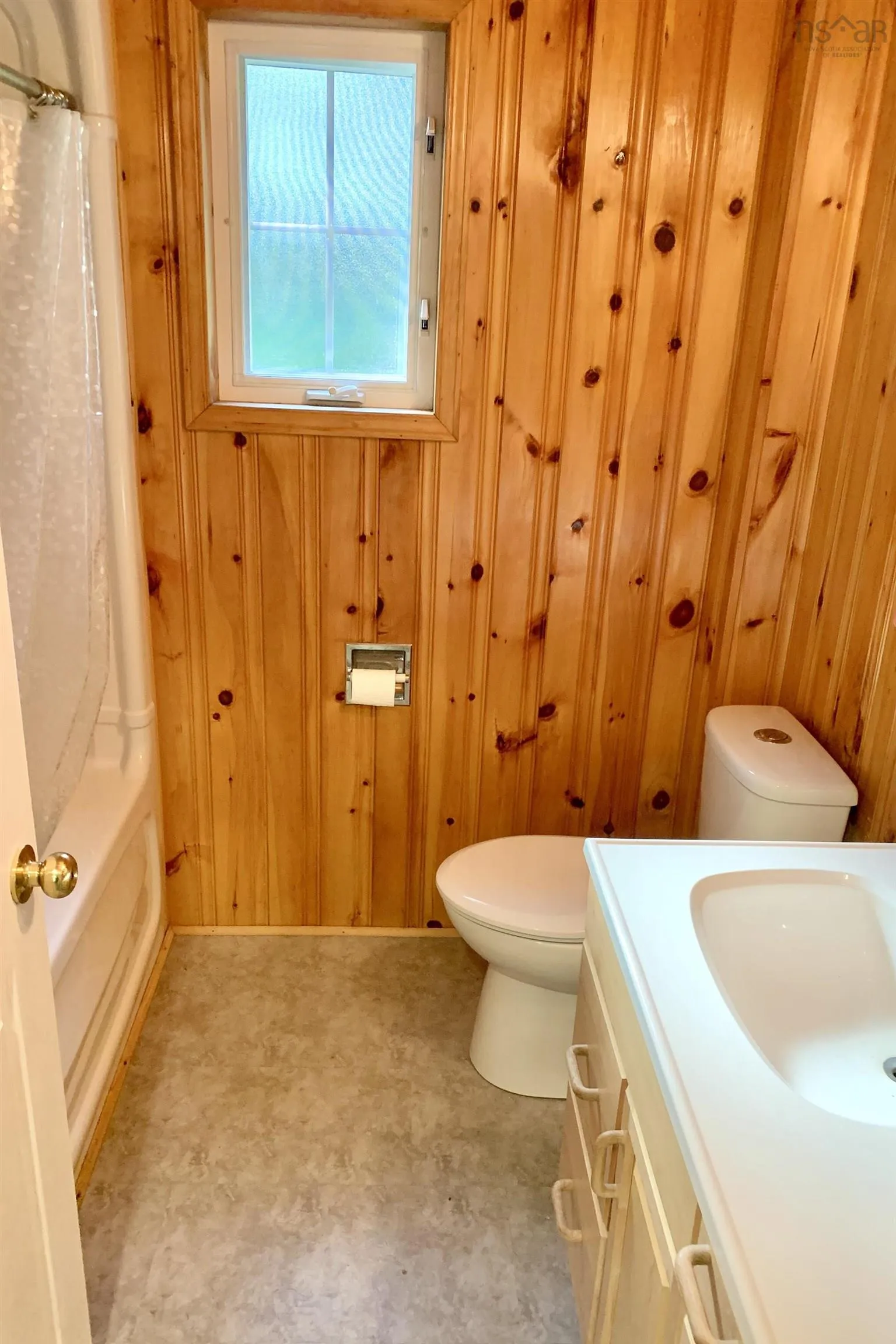 24 Mitchell Island Loop, Linden, NS B0K 1K0, 2 Bedrooms Bedrooms, ,2 BathroomsBathrooms,Residential,For Sale,Mitchell Island,202519345