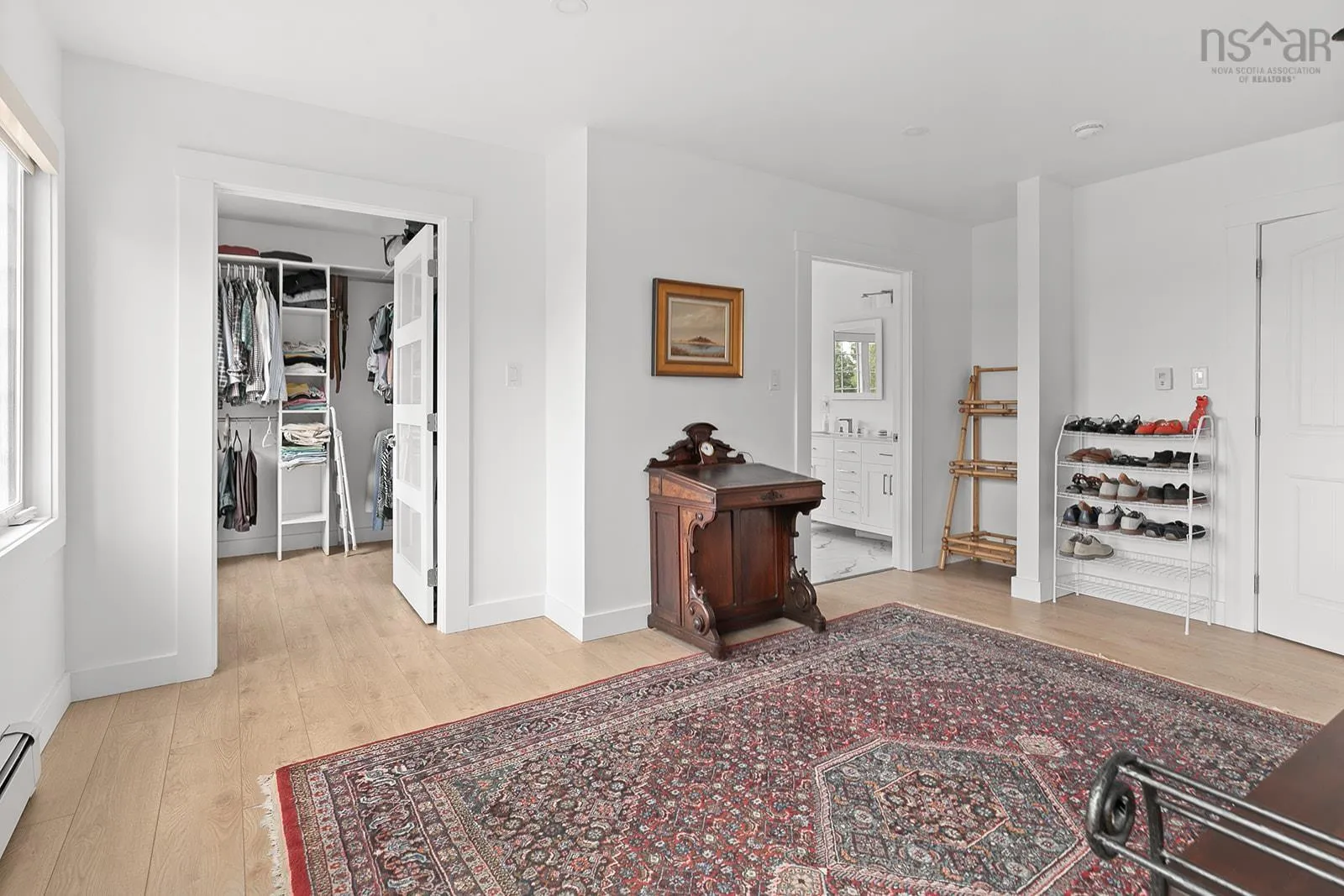 97 Nauss Point Road, Chester, NS B0J 1J0, 5 Bedrooms Bedrooms, ,3 BathroomsBathrooms,Residential,For Sale,Nauss Point,202514820