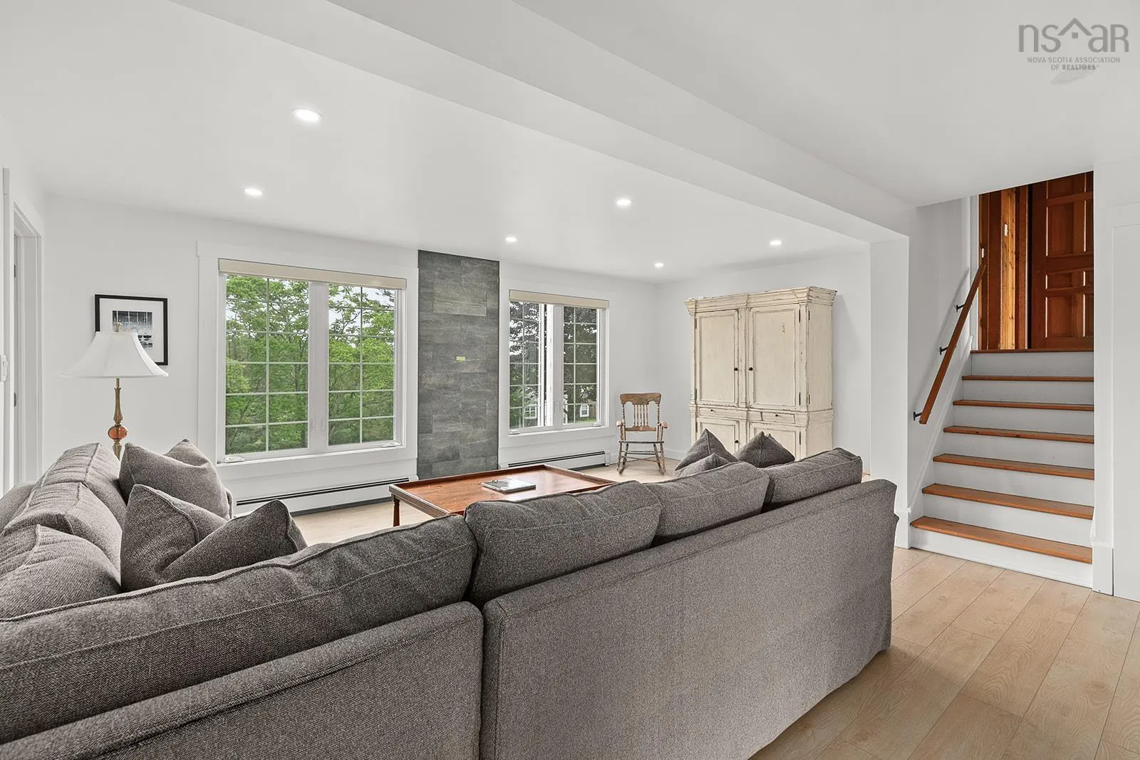 97 Nauss Point Road, Chester, NS B0J 1J0, 5 Bedrooms Bedrooms, ,3 BathroomsBathrooms,Residential,For Sale,Nauss Point,202514820