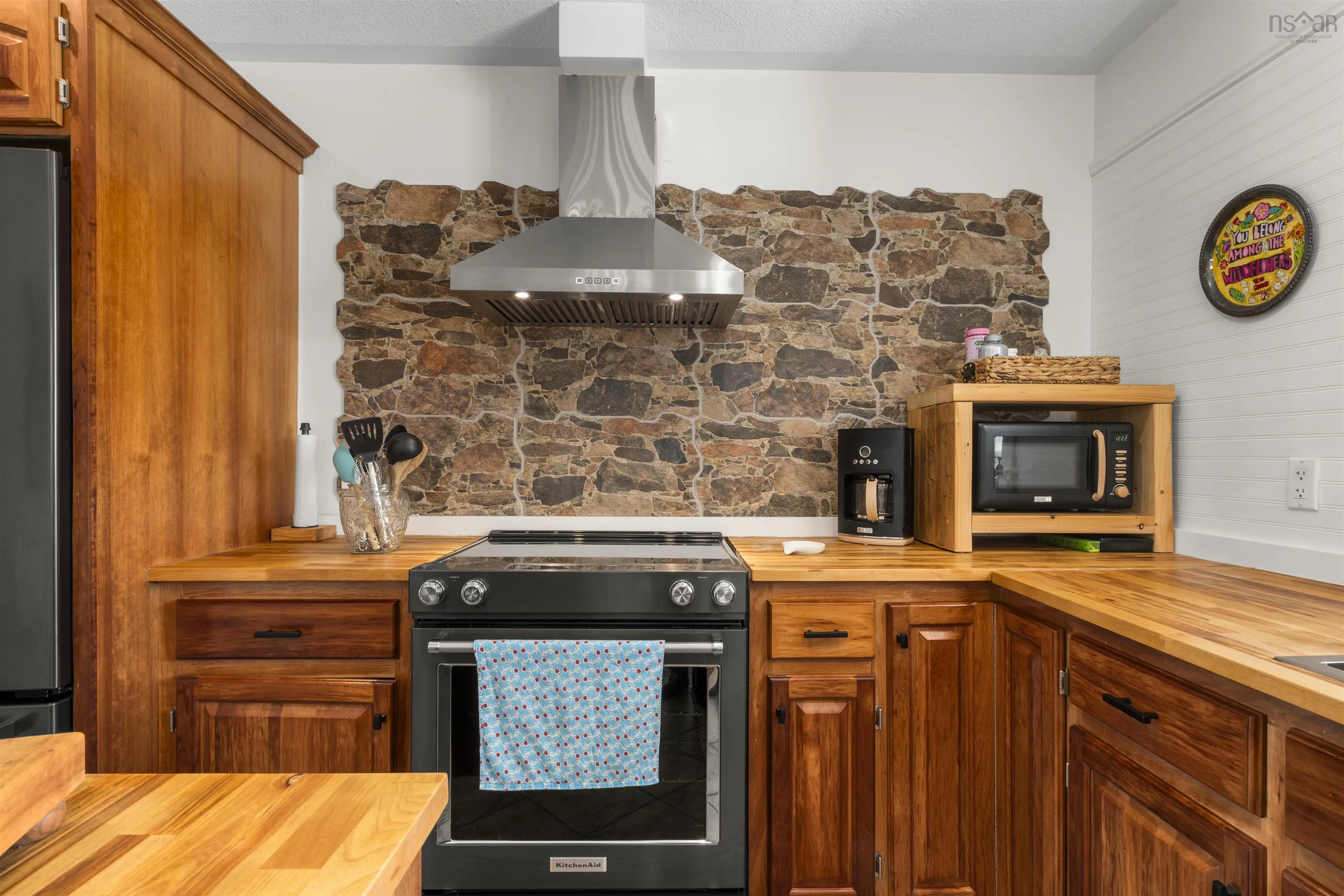 10928 Highway 1, Paradise Ns B0s 1m0, 4 Bedrooms Bedrooms, ,2 BathroomsBathrooms,Residential,For Sale,Highway 1,202502476