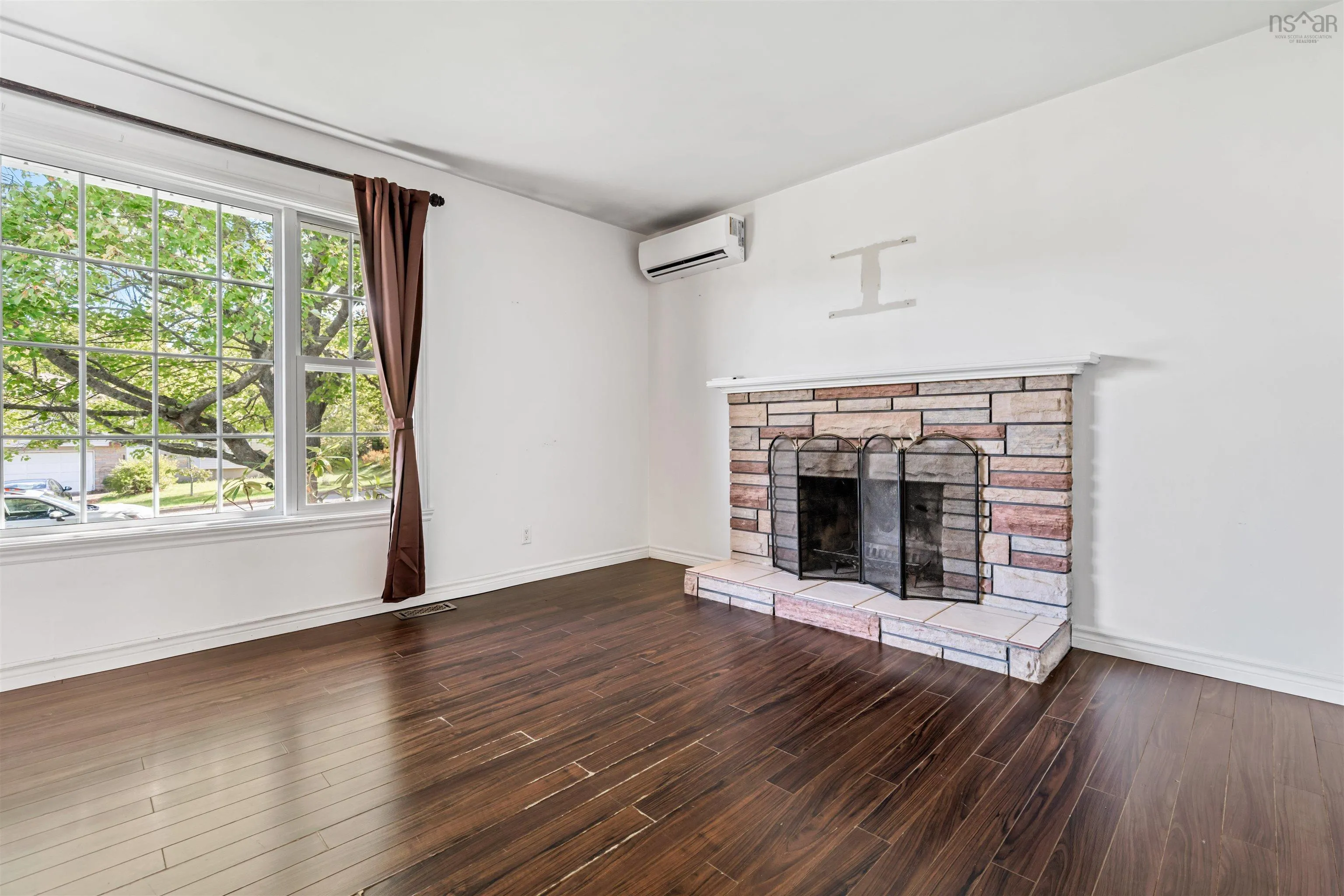 23 Odell Drive, Dartmouth, NS B2W 3T3, 3 Bedrooms Bedrooms, ,2 BathroomsBathrooms,Residential,For Sale,Odell,202525509