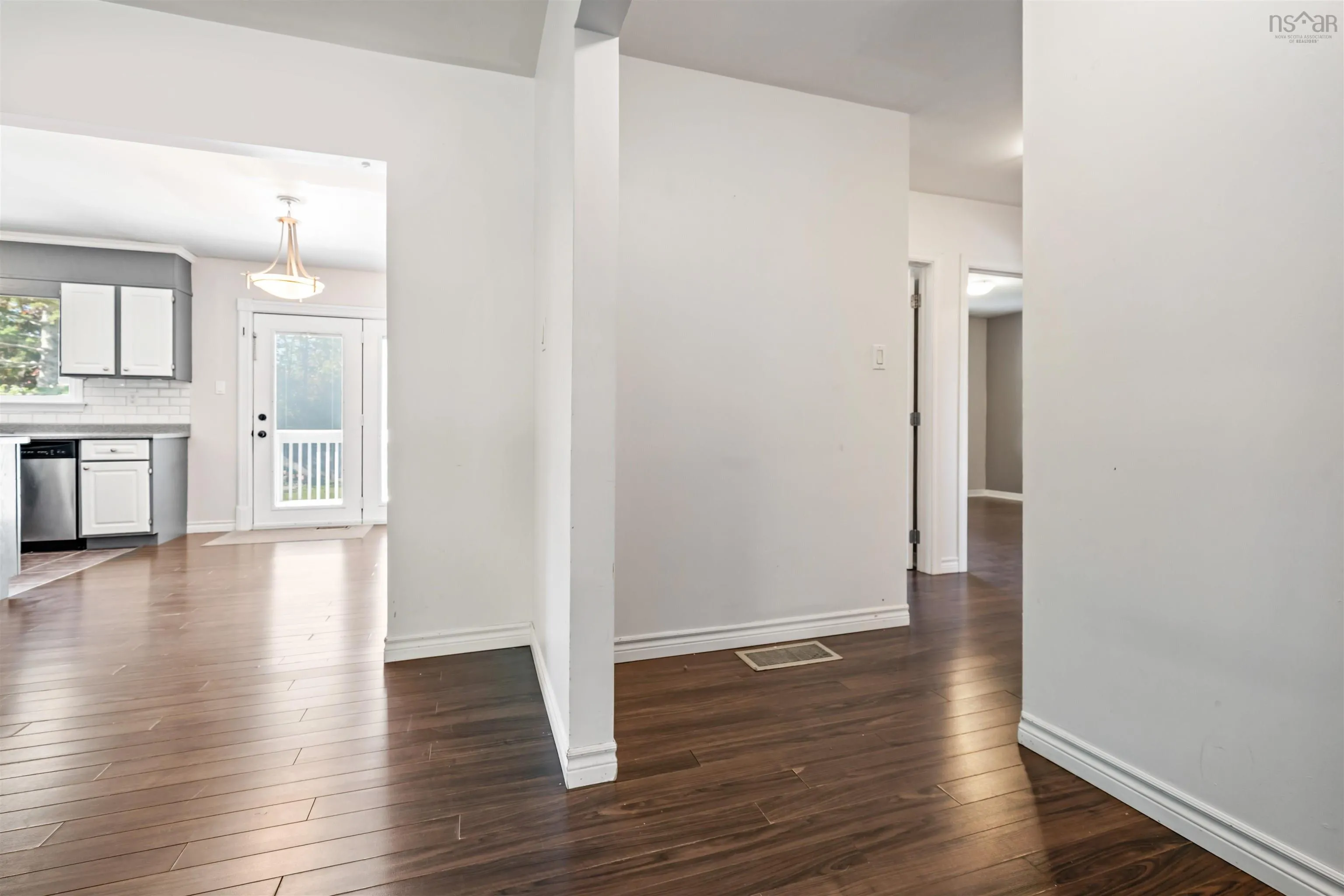 23 Odell Drive, Dartmouth, NS B2W 3T3, 3 Bedrooms Bedrooms, ,2 BathroomsBathrooms,Residential,For Sale,Odell,202525509