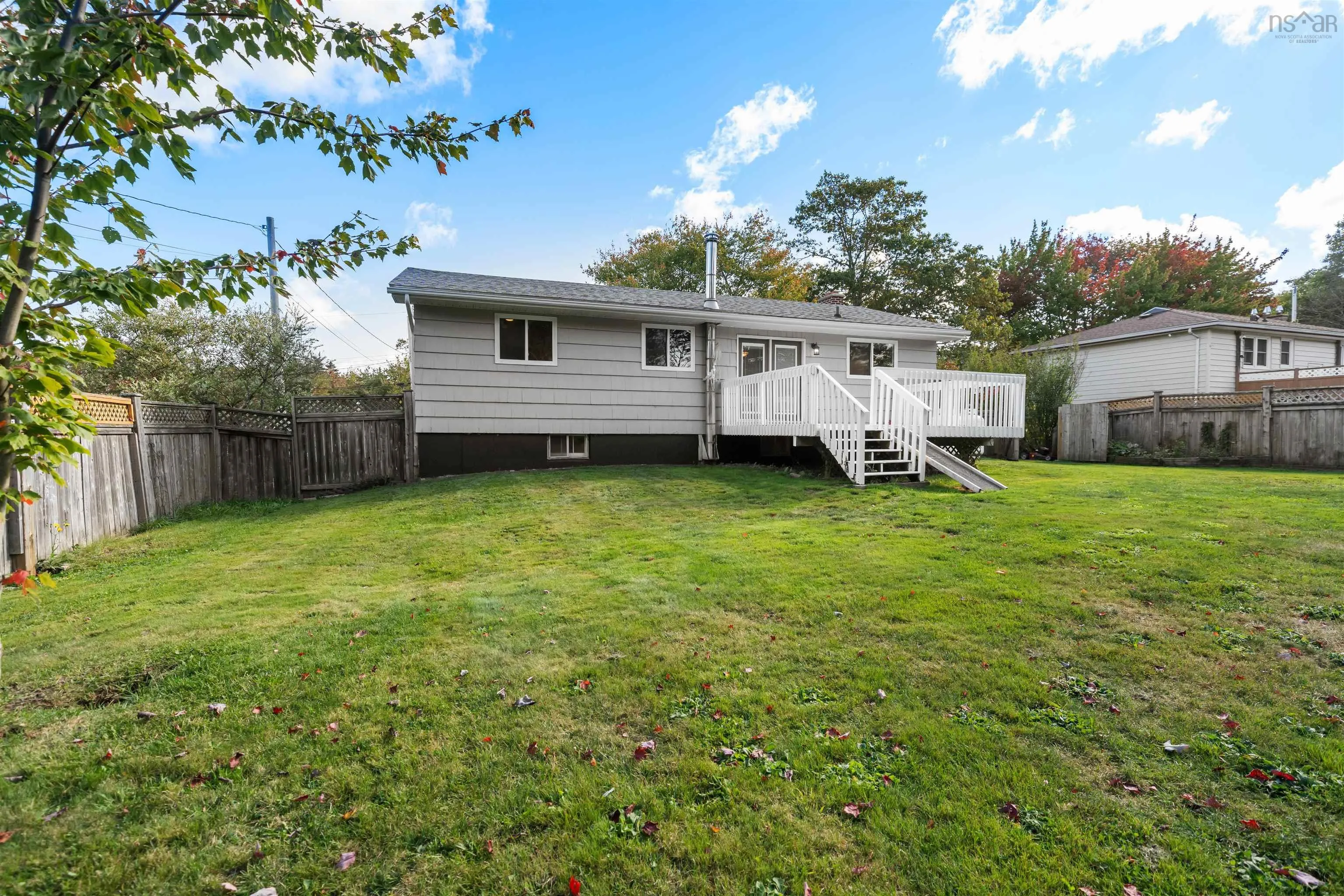 23 Odell Drive, Dartmouth, NS B2W 3T3, 3 Bedrooms Bedrooms, ,2 BathroomsBathrooms,Residential,For Sale,Odell,202525509