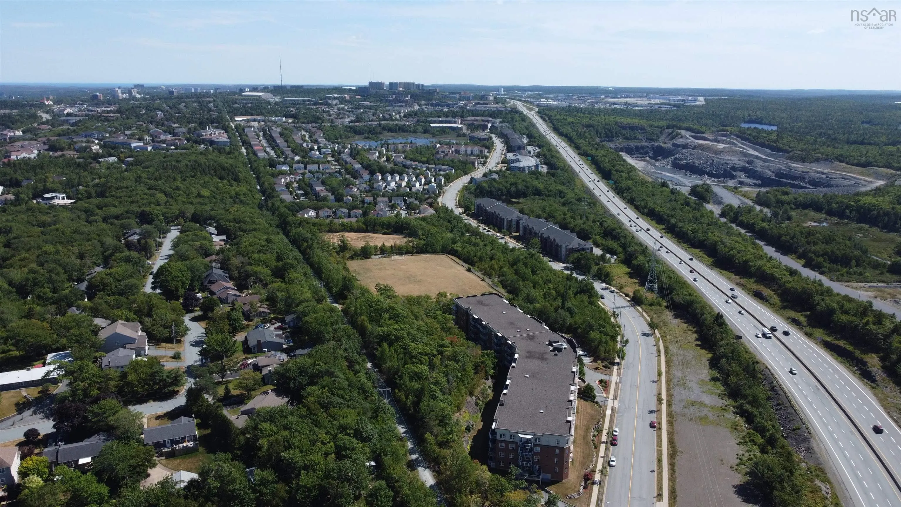 413-767 Parkland Drive, Halifax, NS B3S 1T1, 3 Bedrooms Bedrooms, ,2 BathroomsBathrooms,Residential,For Sale,Parkland,202520383