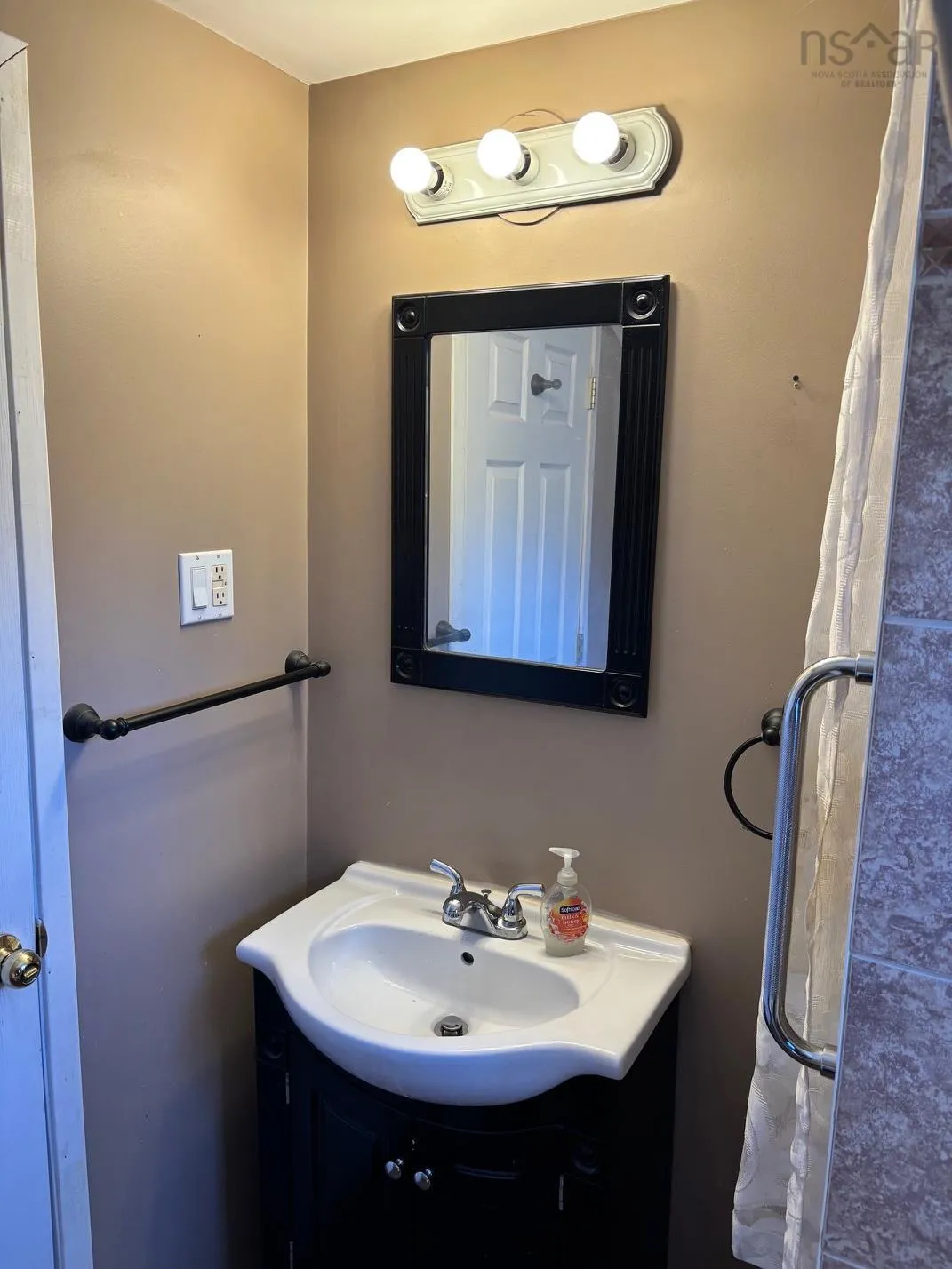 28111 Highway 7, Moosehead, NS B0J 2K0, 2 Bedrooms Bedrooms, ,1 BathroomBathrooms,Residential,For Sale,Highway 7,202518559