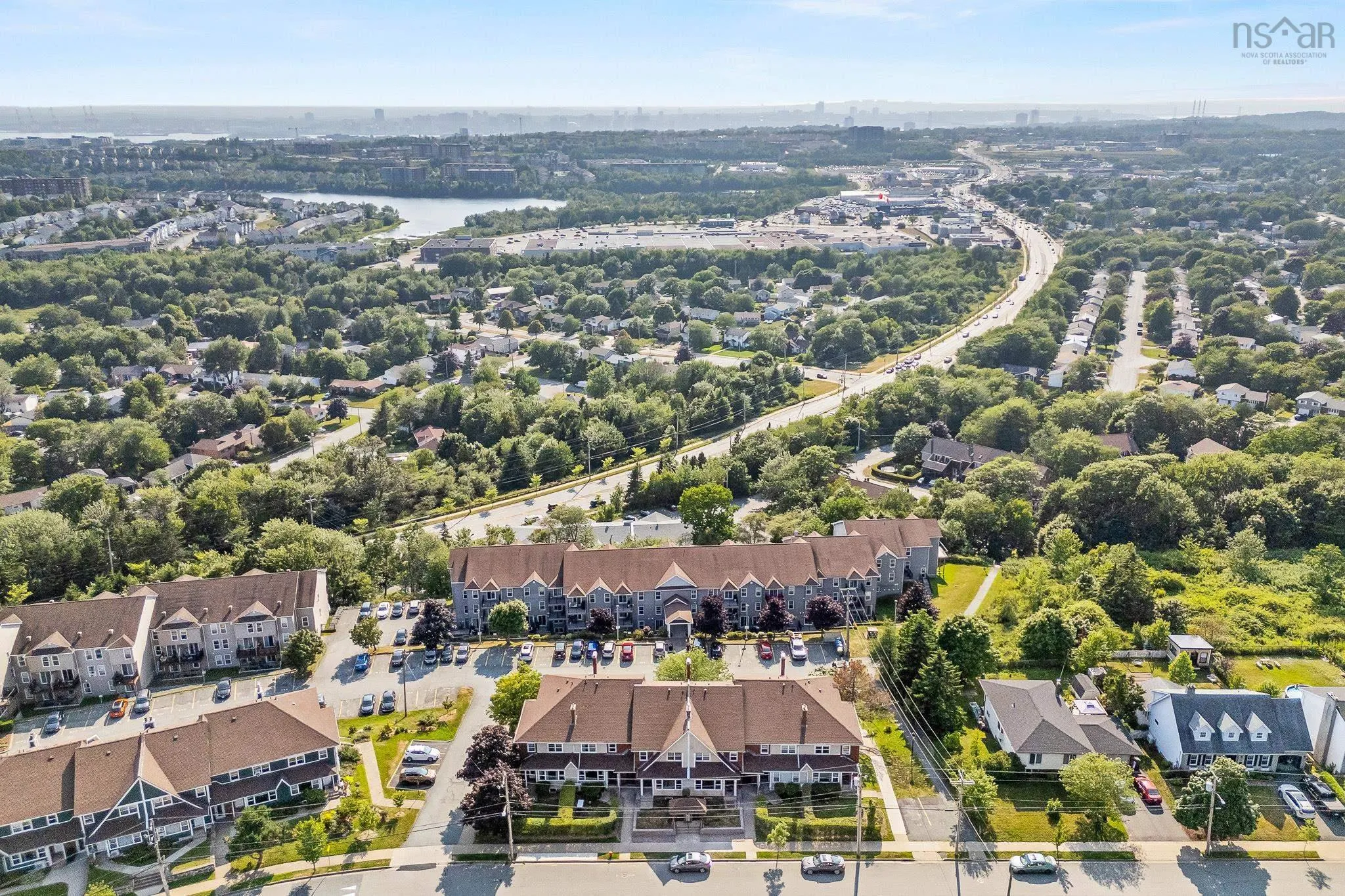 206-79 Collins Grove, Dartmouth, NS B2W 6B9, 1 Bedroom Bedrooms, ,1 BathroomBathrooms,Residential,For Sale,Collins,202520371
