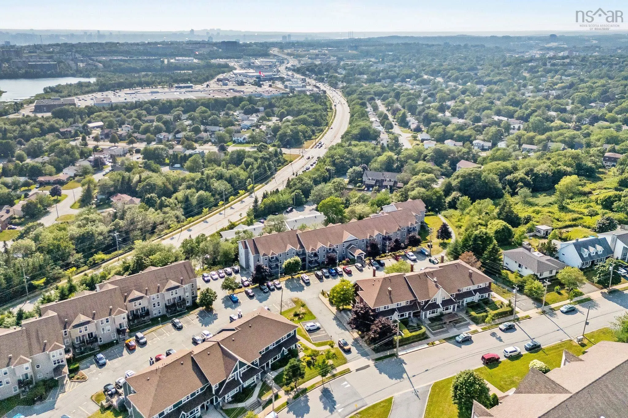 206-79 Collins Grove, Dartmouth, NS B2W 6B9, 1 Bedroom Bedrooms, ,1 BathroomBathrooms,Residential,For Sale,Collins,202520371