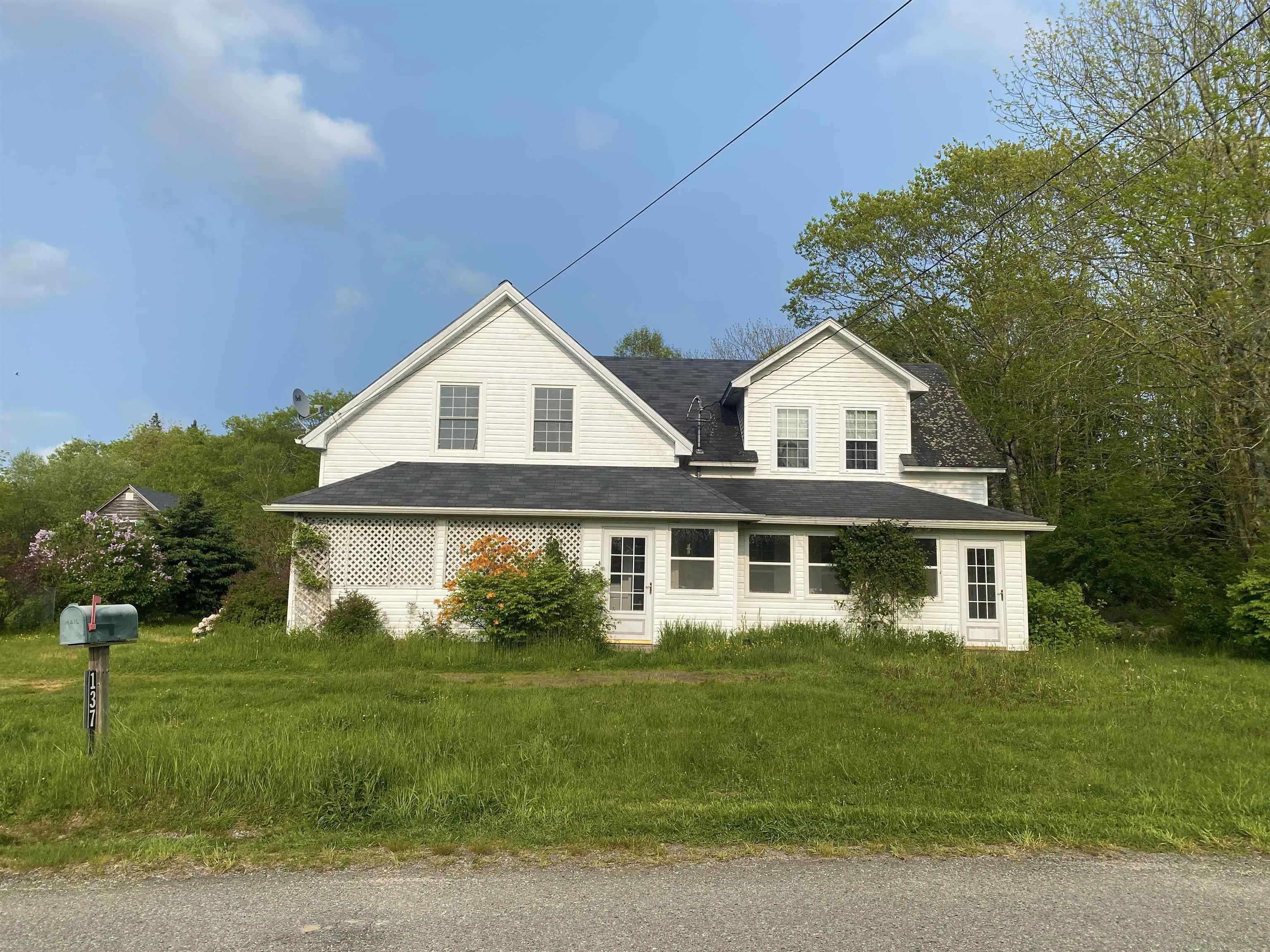 137 Bells Point Road, Port Mouton, NS B0T 1T0, 5 Bedrooms Bedrooms, ,2 BathroomsBathrooms,Residential,For Sale,Bells Point,202517369