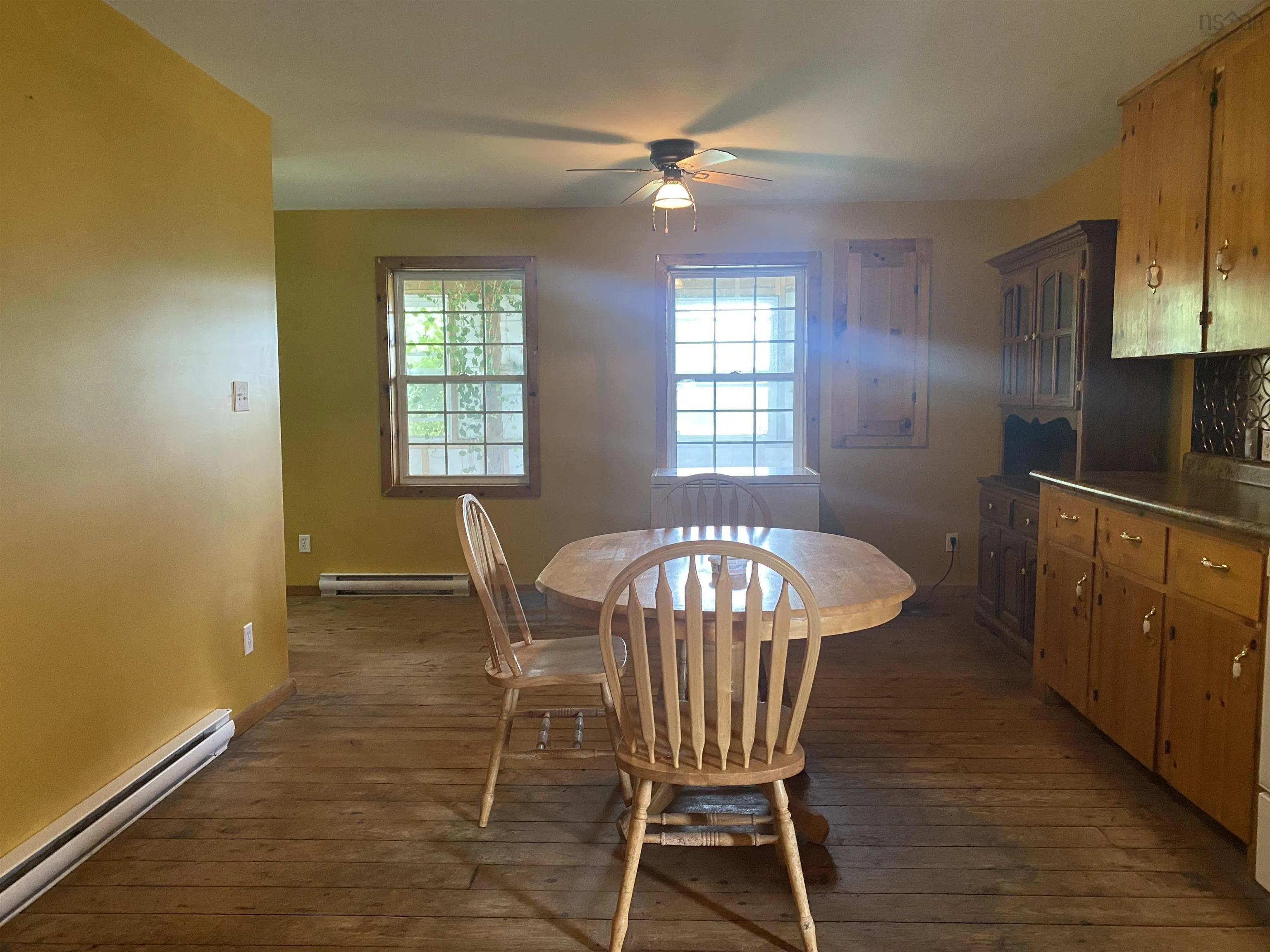 137 Bells Point Road, Port Mouton, NS B0T 1T0, 5 Bedrooms Bedrooms, ,2 BathroomsBathrooms,Residential,For Sale,Bells Point,202517369