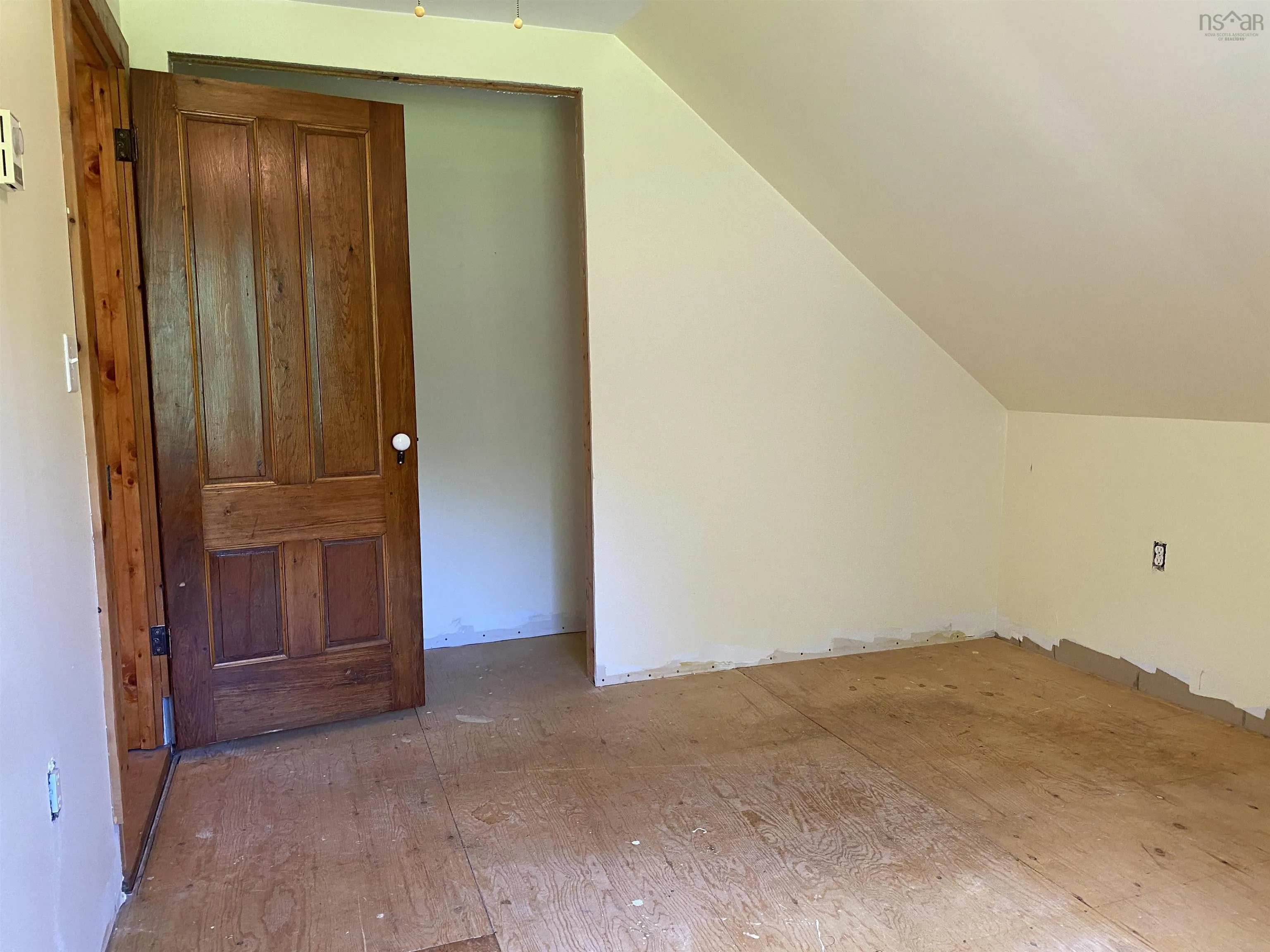 137 Bells Point Road, Port Mouton, NS B0T 1T0, 5 Bedrooms Bedrooms, ,2 BathroomsBathrooms,Residential,For Sale,Bells Point,202517369