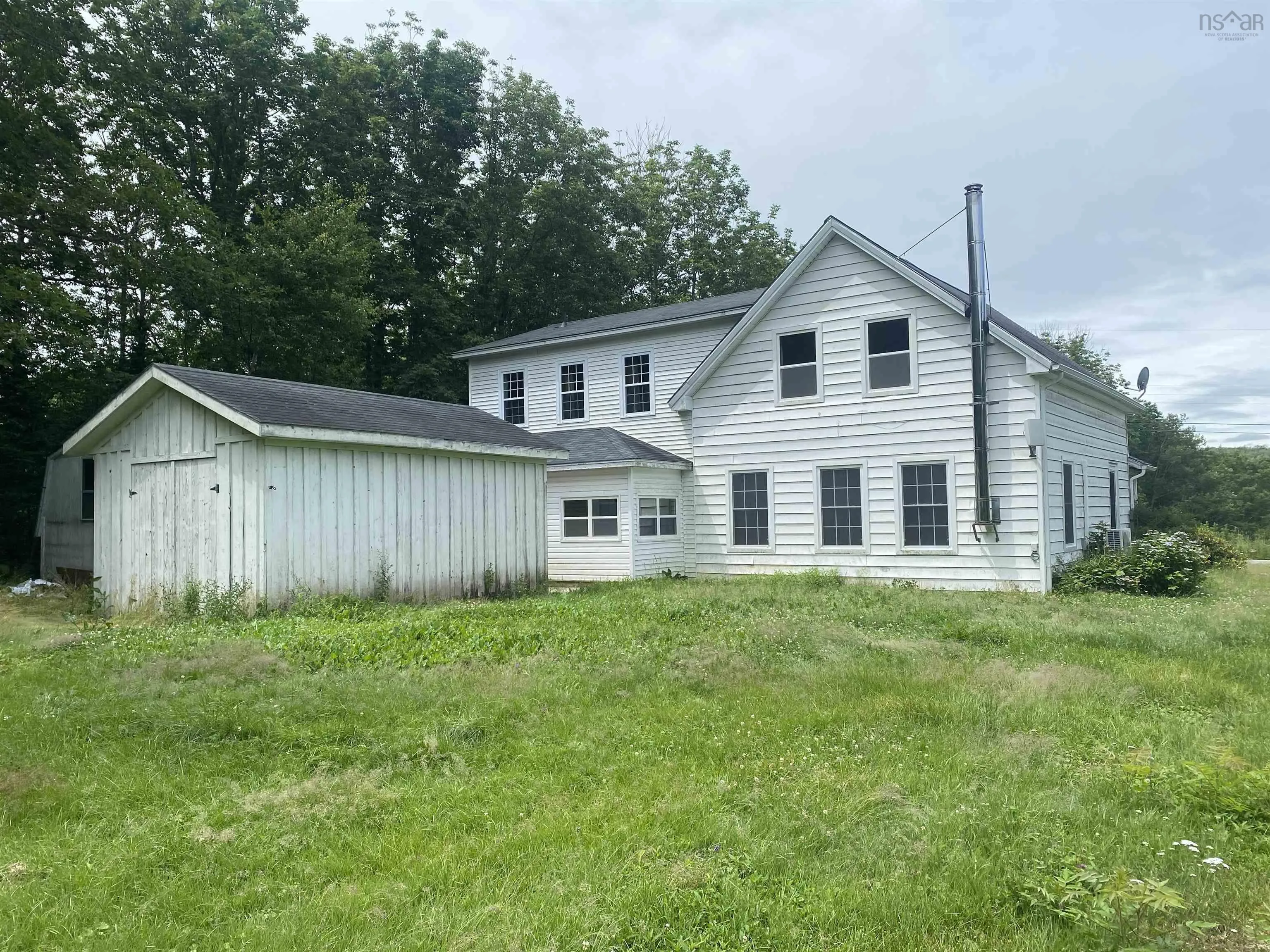 137 Bells Point Road, Port Mouton, NS B0T 1T0, 5 Bedrooms Bedrooms, ,2 BathroomsBathrooms,Residential,For Sale,Bells Point,202517369