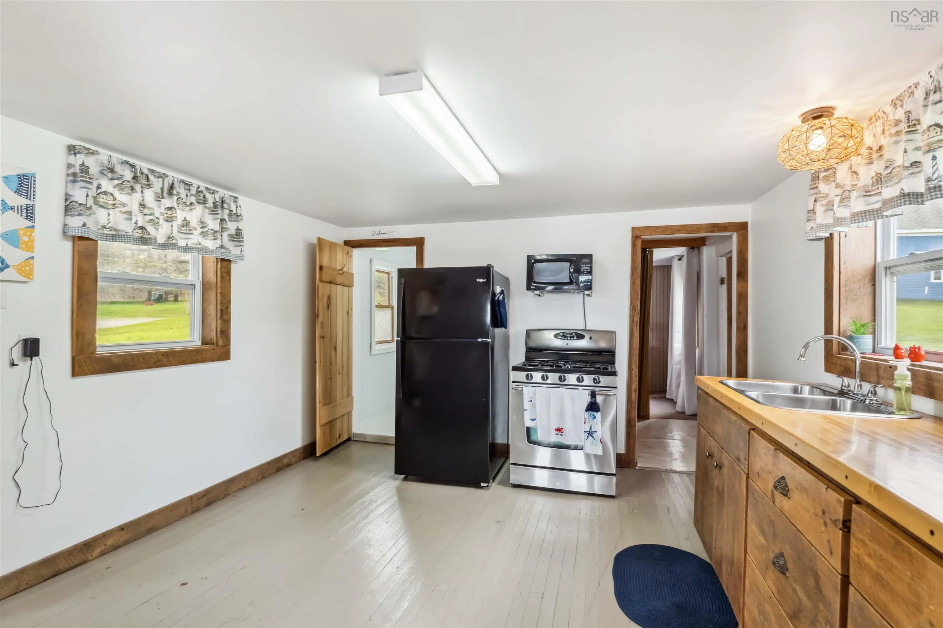 4653 Black Rock Road, Canada Creek, NS B0P 1V0, 4 Bedrooms Bedrooms, ,1 BathroomBathrooms,Residential,For Sale,Black Rock Road,202511523