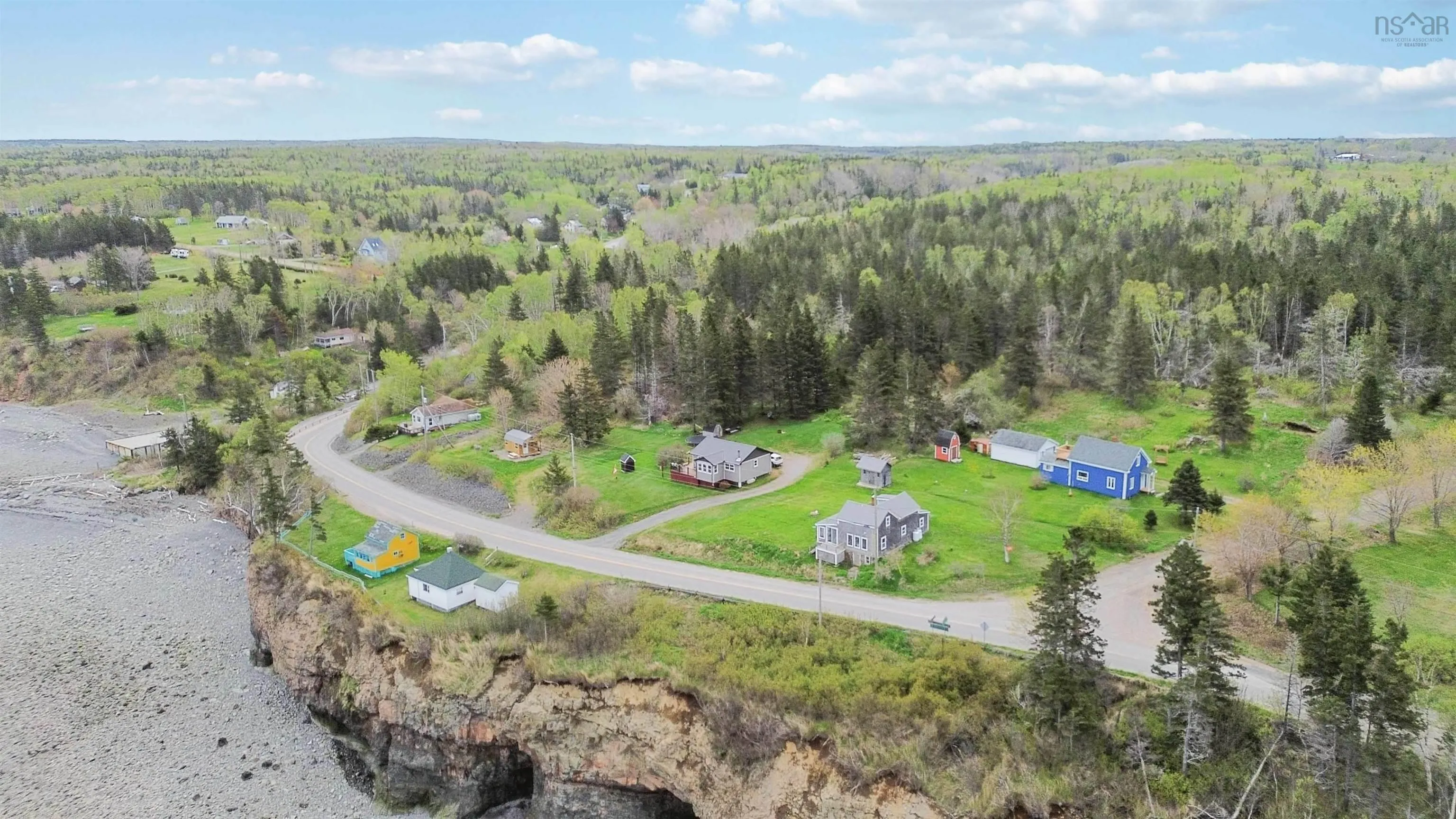 4653 Black Rock Road, Canada Creek, NS B0P 1V0, 4 Bedrooms Bedrooms, ,1 BathroomBathrooms,Residential,For Sale,Black Rock Road,202511523