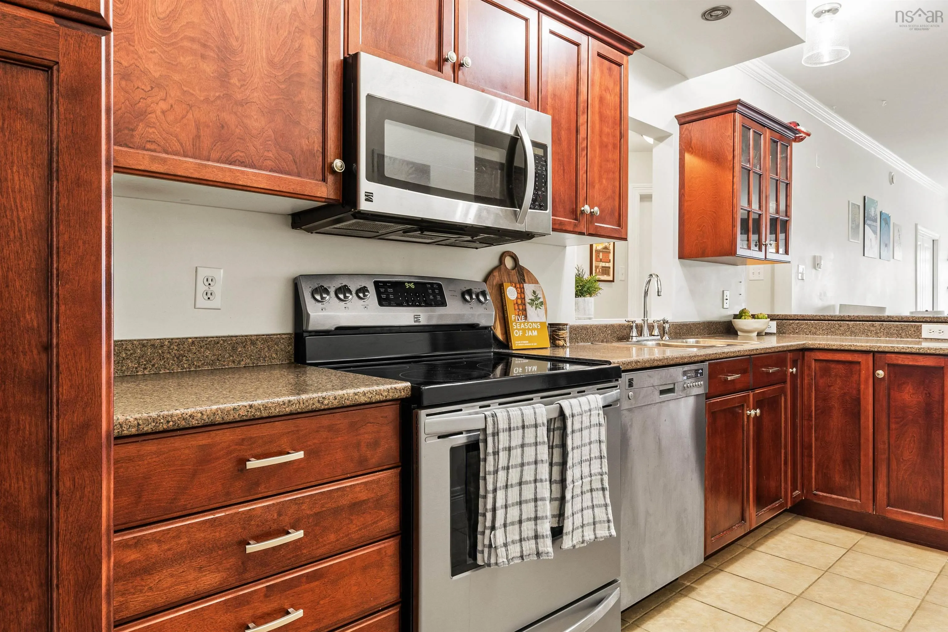 306-171 Portland Street, Dartmouth, NS B2Y 4X2, 2 Bedrooms Bedrooms, ,2 BathroomsBathrooms,Residential,For Sale,Portland,202521695