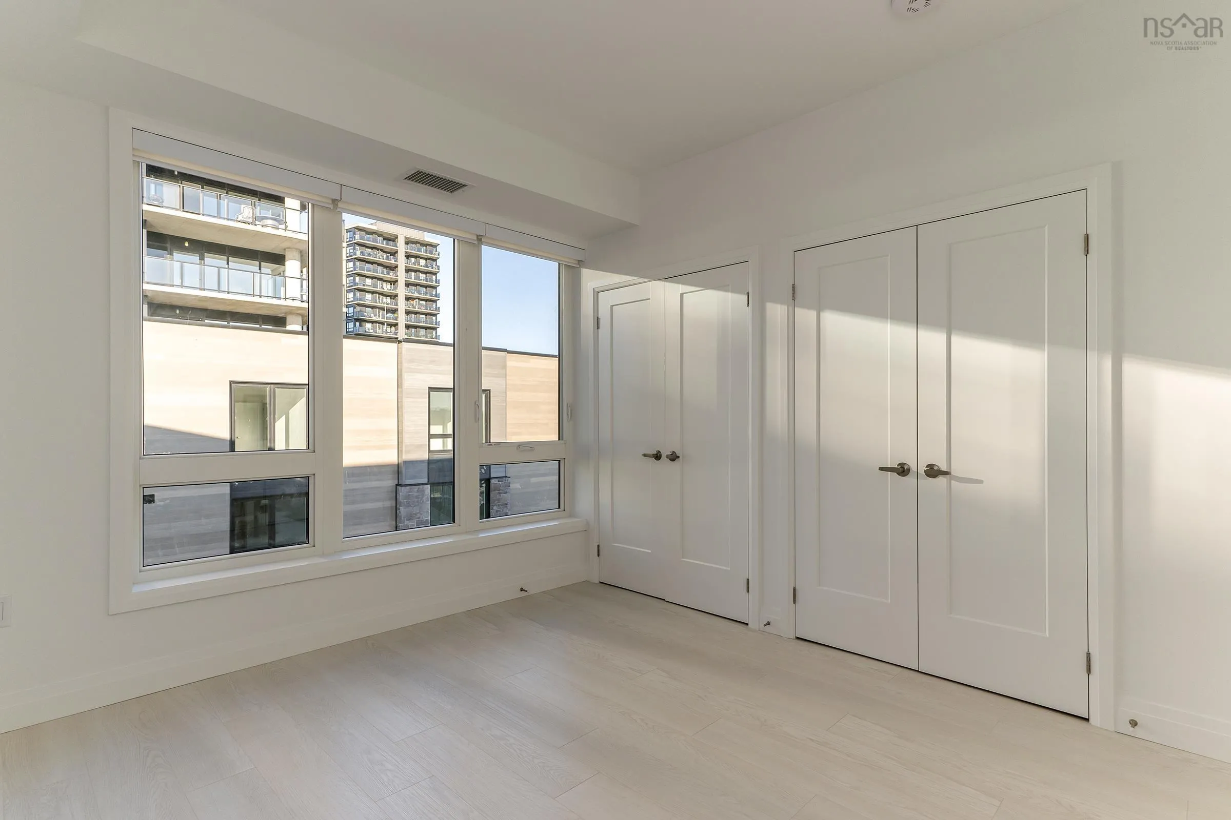 5 Coveview Walk, Dartmouth, NS B3B 0P9, 3 Bedrooms Bedrooms, ,3 BathroomsBathrooms,Residential,For Sale,Coveview,202512568