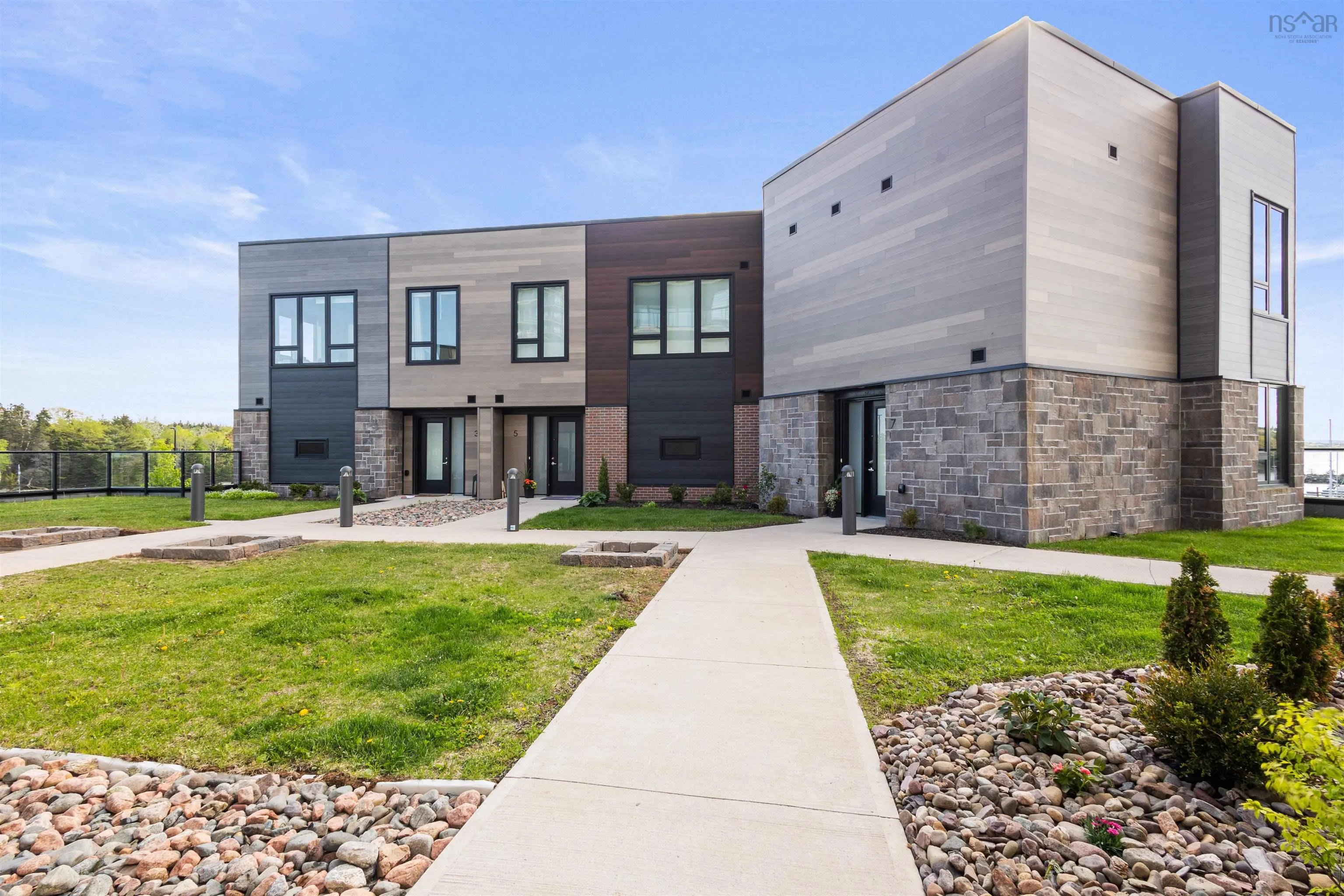 5 Coveview Walk, Dartmouth, NS B3B 0P9, 3 Bedrooms Bedrooms, ,3 BathroomsBathrooms,Residential,For Sale,Coveview,202512568