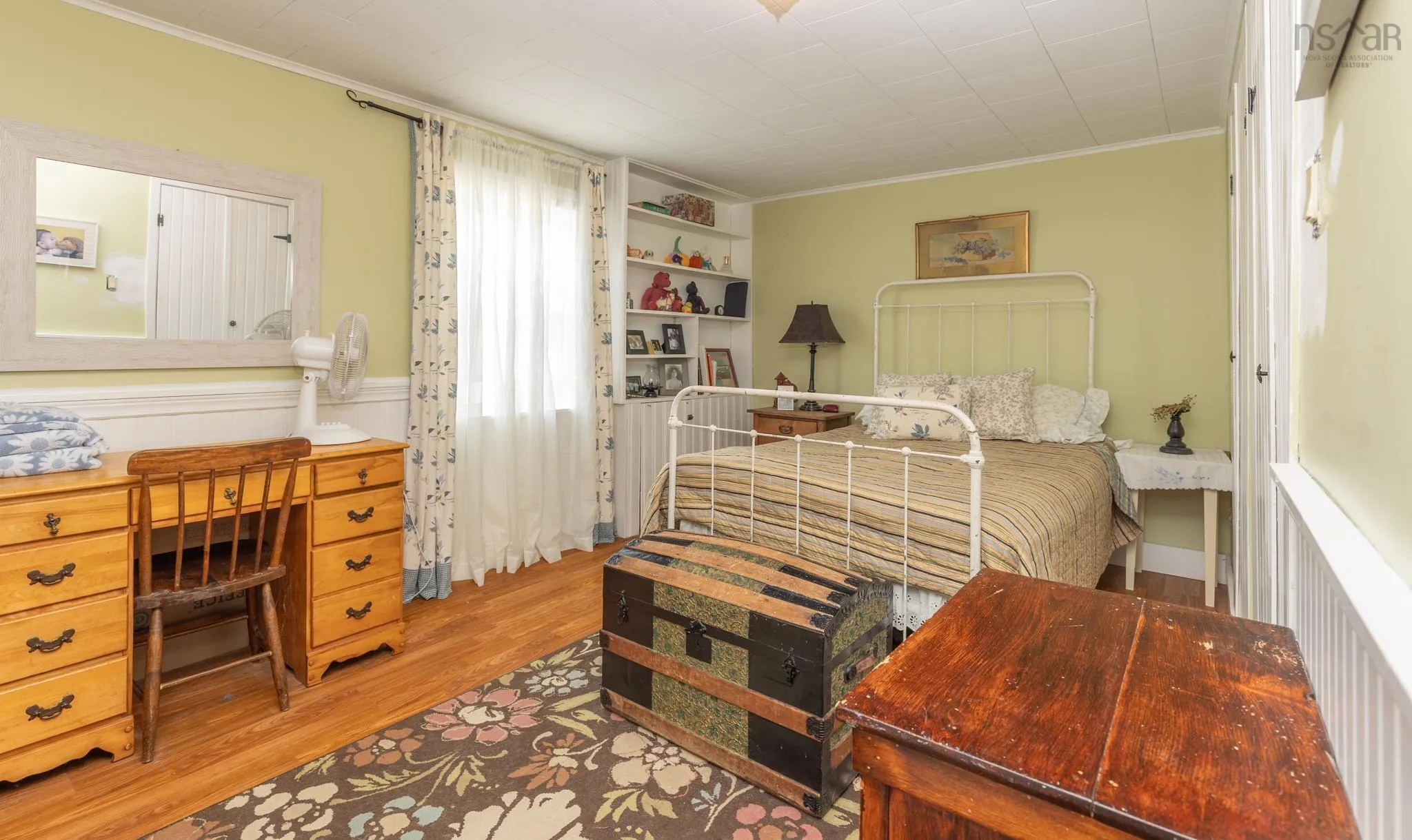 4 Market Street, Yarmouth, NS B5A 4R5, 6 Bedrooms Bedrooms, ,4 BathroomsBathrooms,Residential,For Sale,Market,202521347